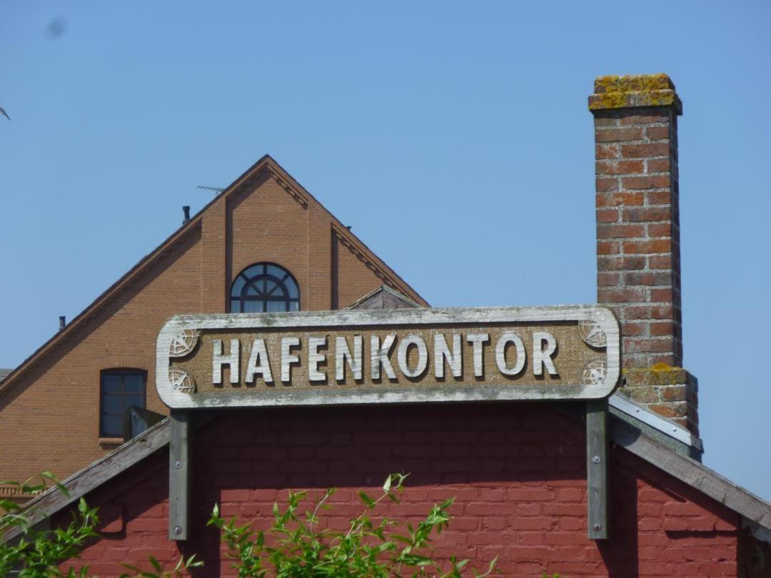 Große Terrasse und eingezäunter Garten – Lotsenhus