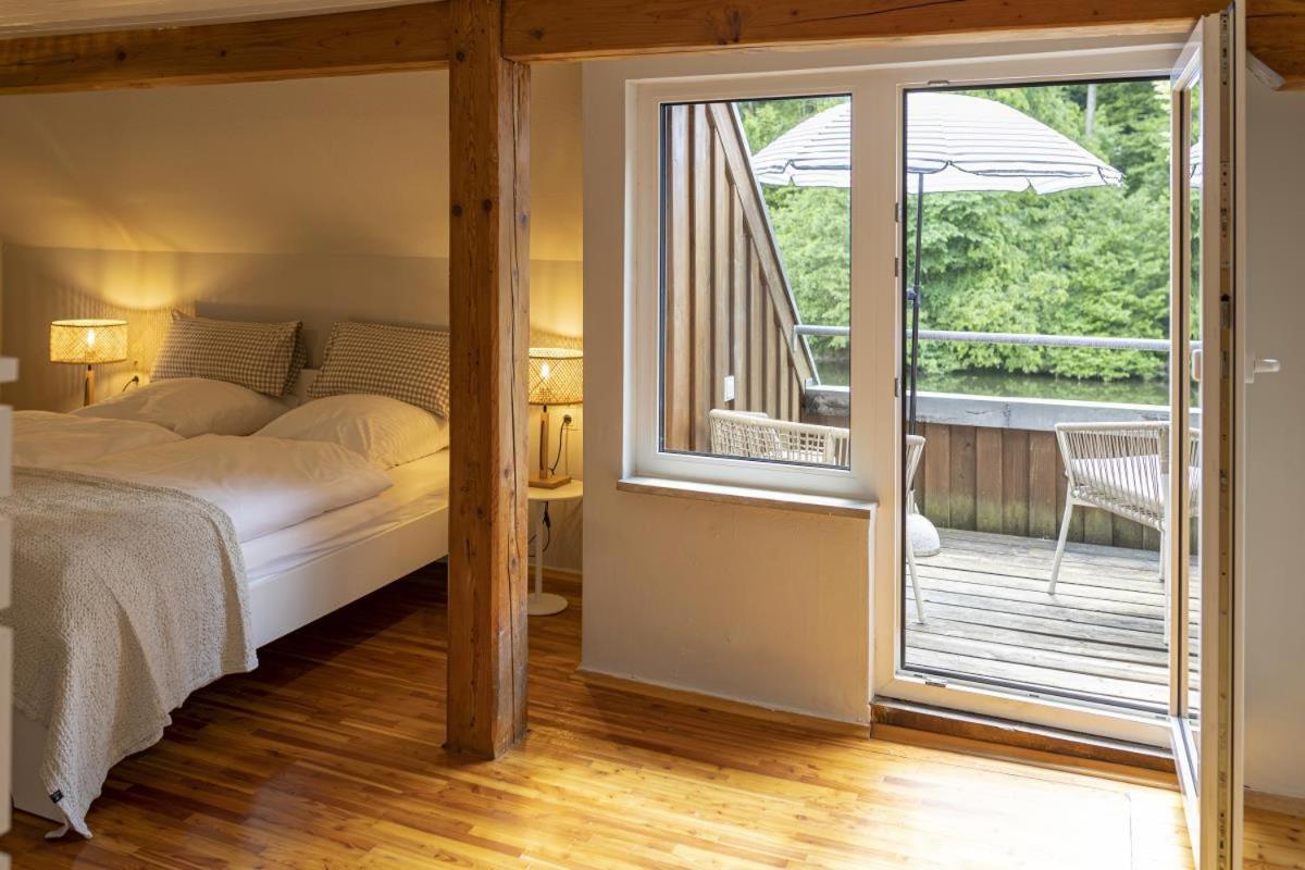 Ferienhaus Pure Jagst, Traum-Lage am Fluss mit Kaminzimmer und Infrarot-Wärmekabine