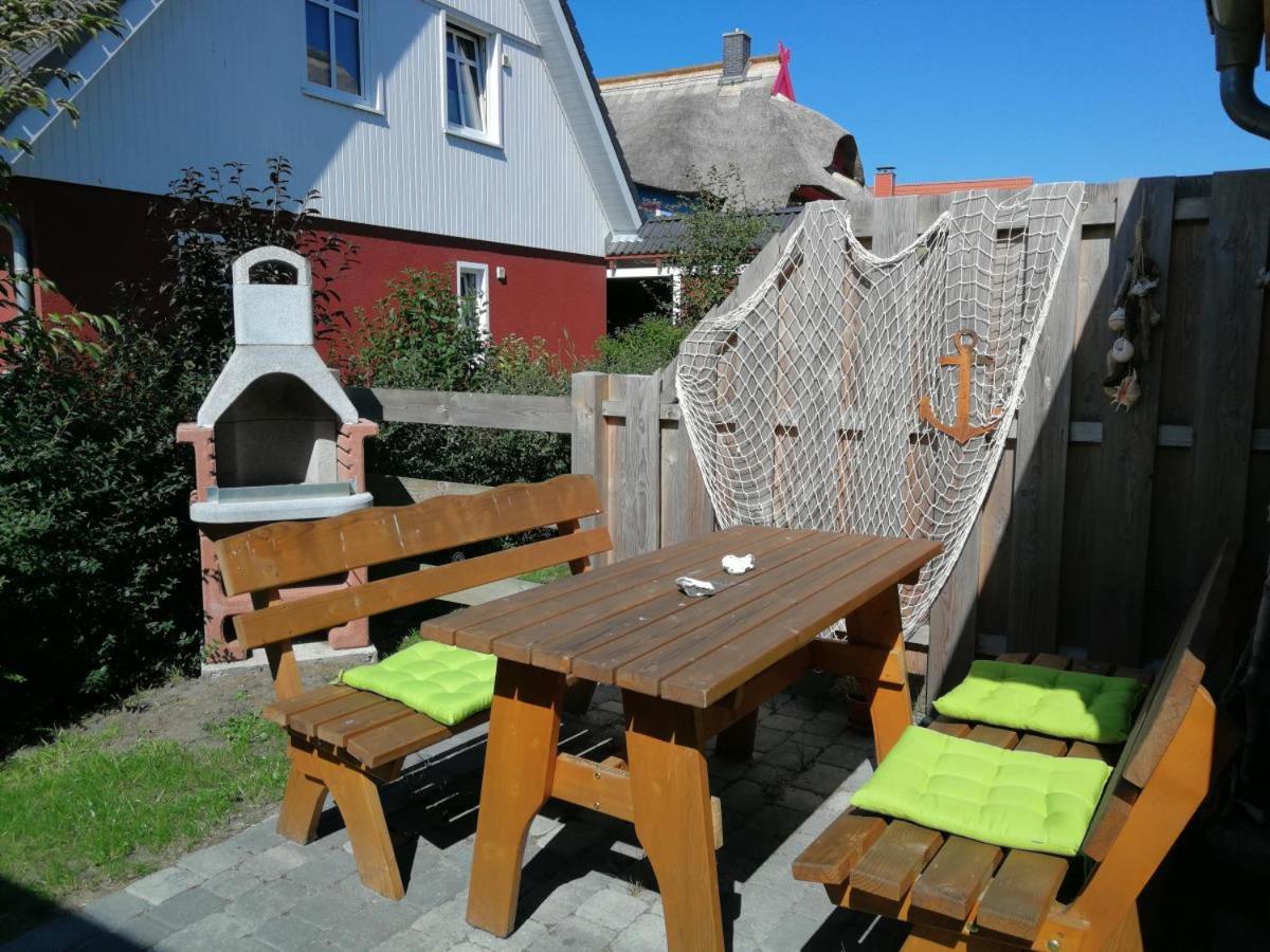 Ferienwohnung Ostwind in Born en Born