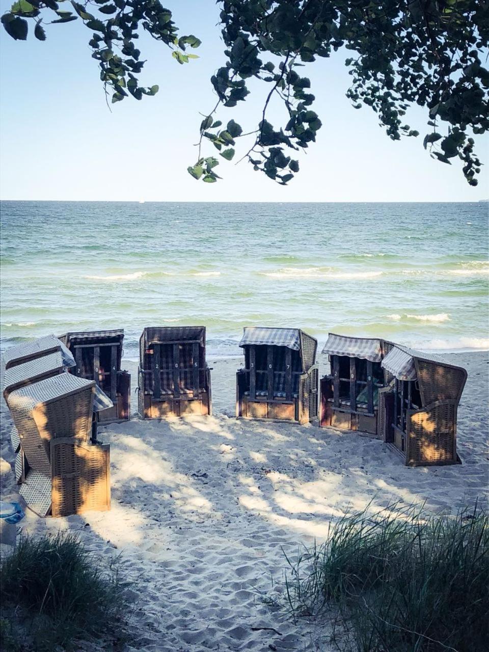 Ferienwohnanlage ODINs Blick - Wohnung 17 - direkt am Privatstrand, mit Sauna, Garten