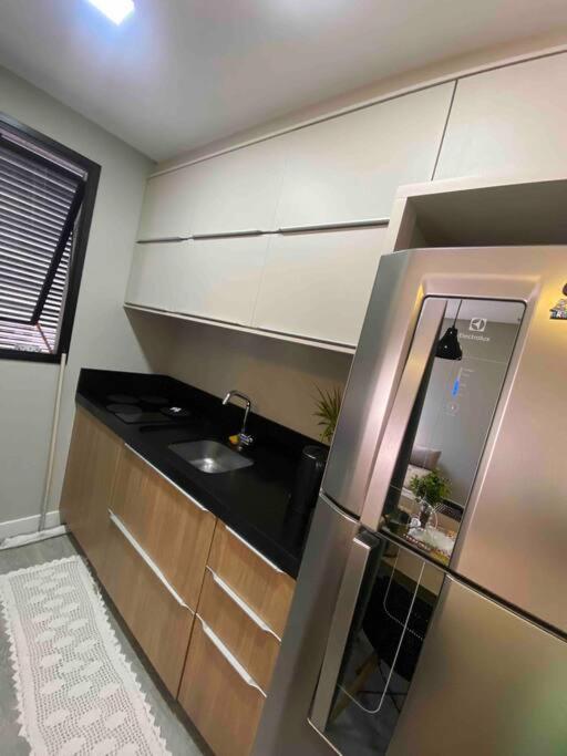 Flat padrão Hotel na Meia Praia
