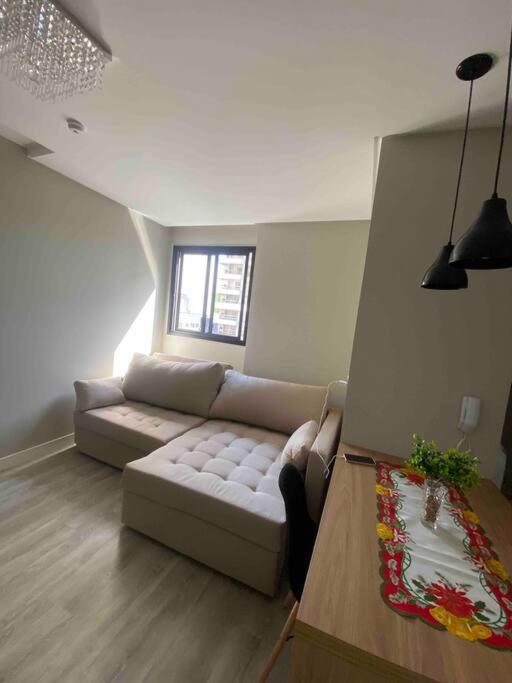 Flat padrão Hotel na Meia Praia