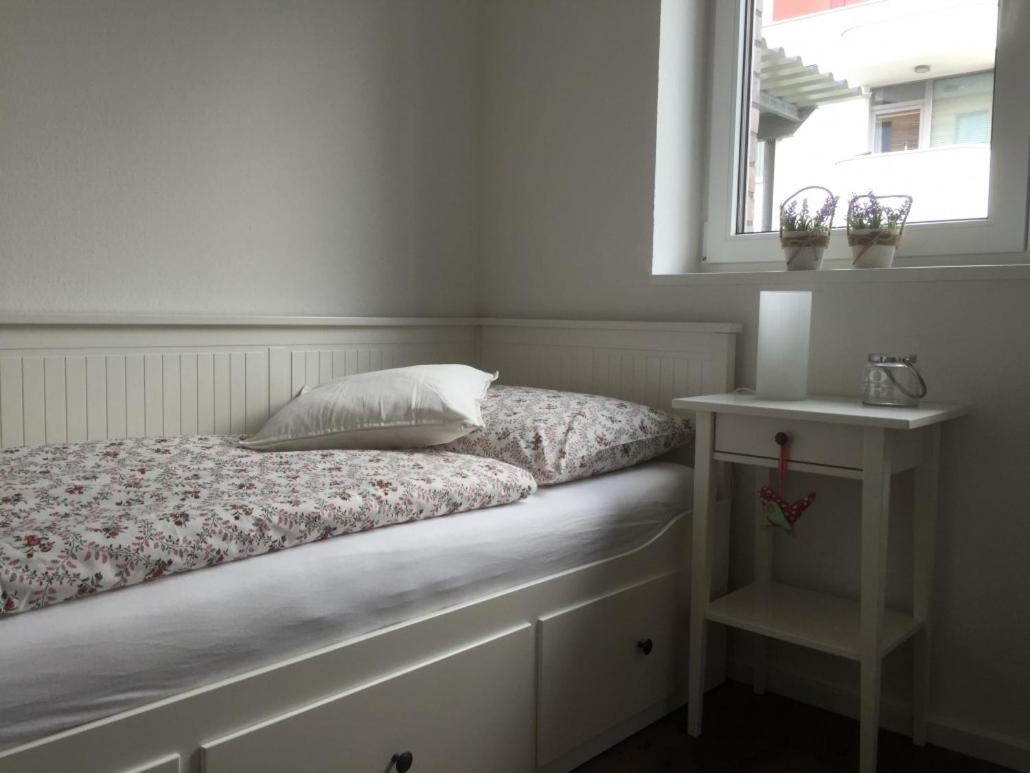 Rawe West - Ferienwohnung für 4 Personen, zentrale Lage, gehobene und moderne Ausstattung