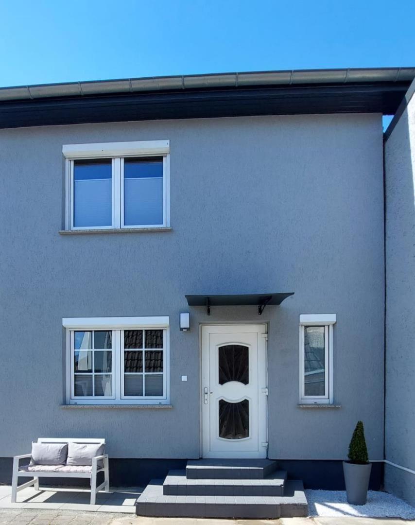 NEU! Kleinstadtferienhaus Grimmen