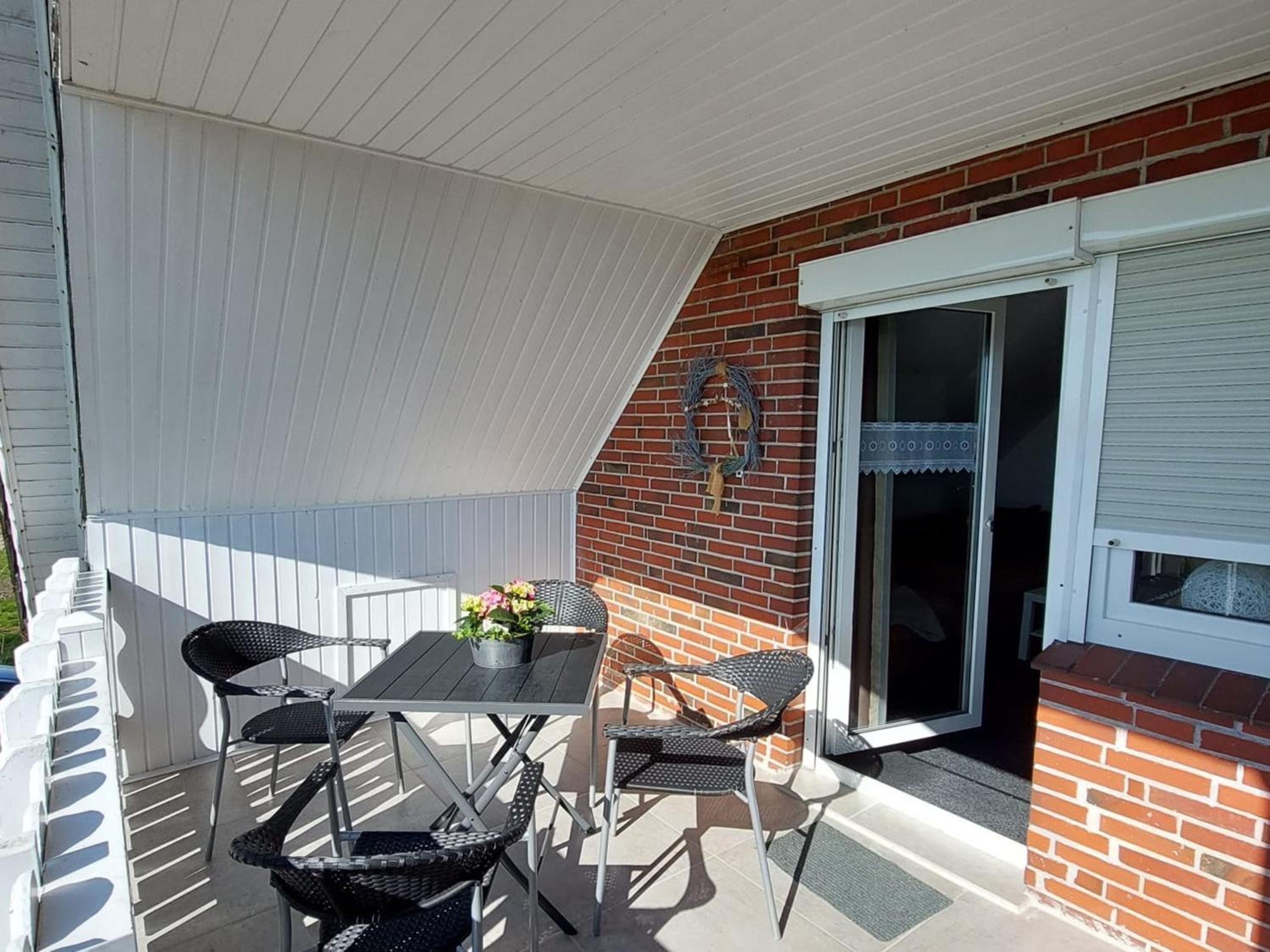 NEU! FeWo am alten Deich mit Balkon