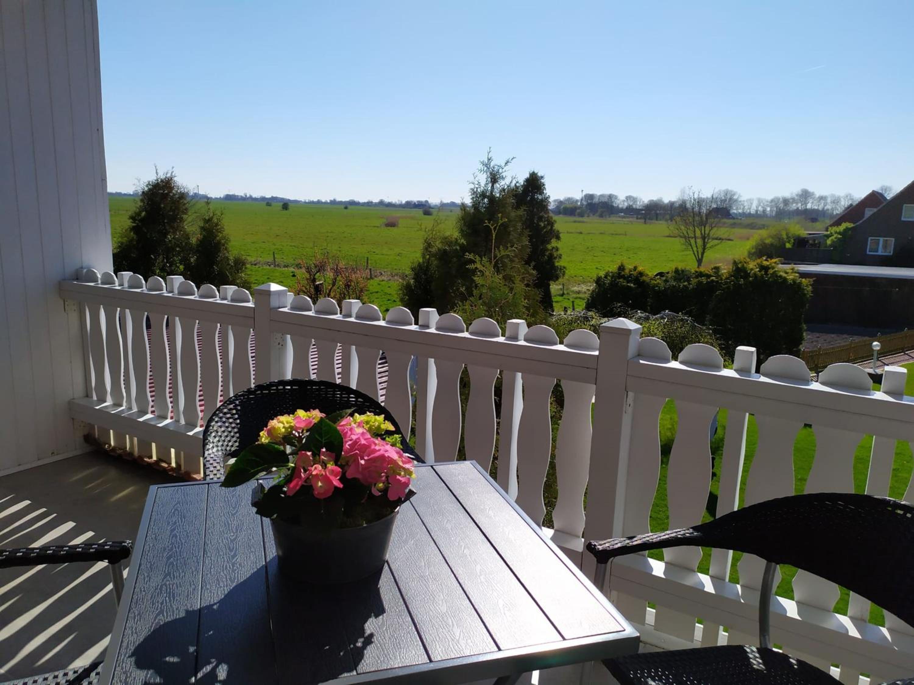 NEU! FeWo am alten Deich mit Balkon