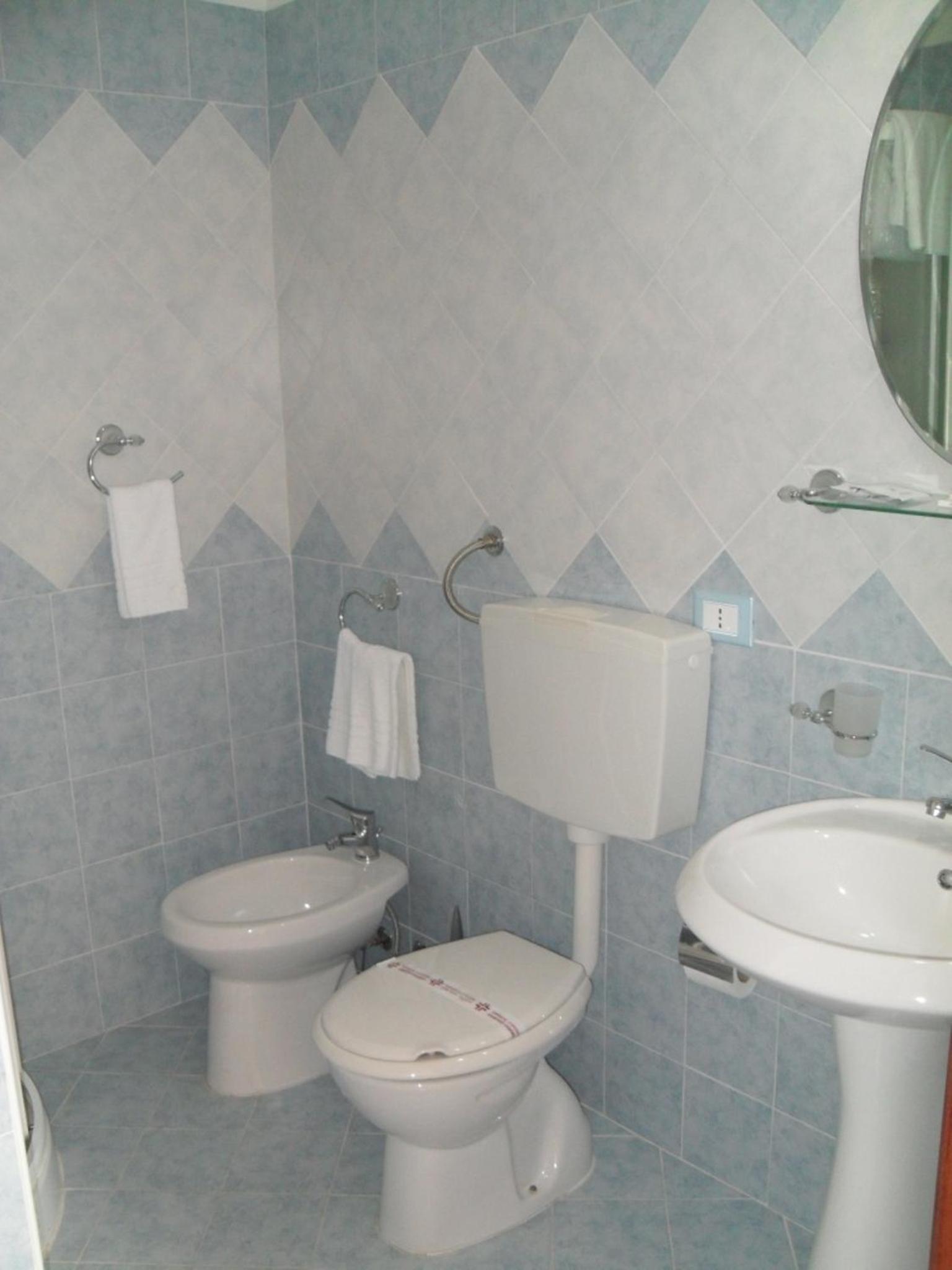 Photo 52