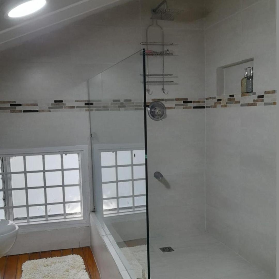 Casa de lujo con piscina y BBQ
