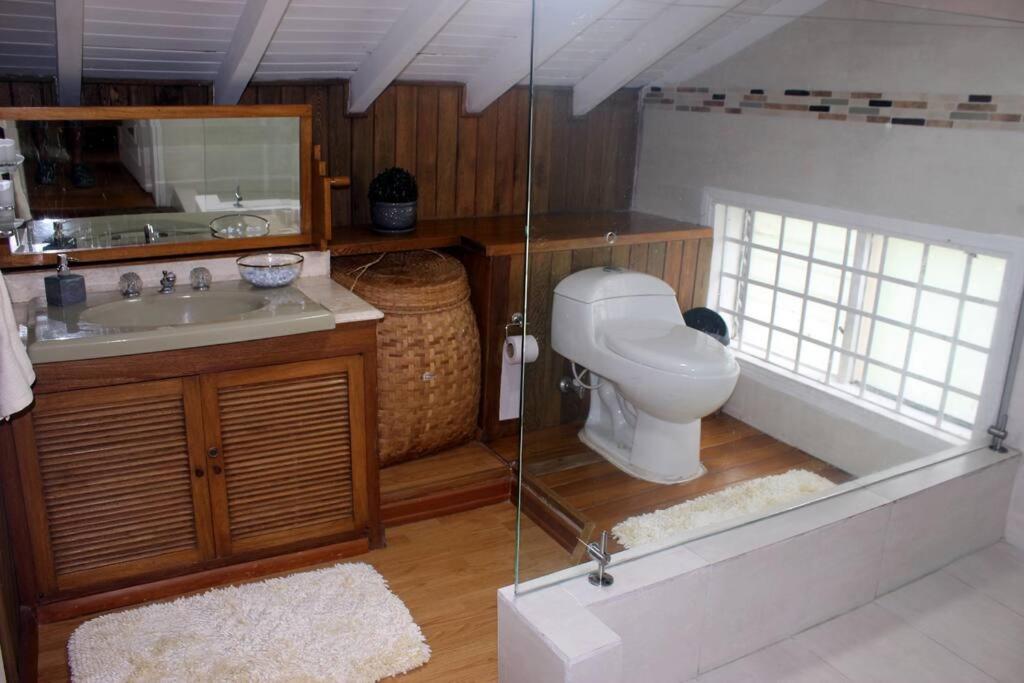 Casa de lujo con piscina y BBQ