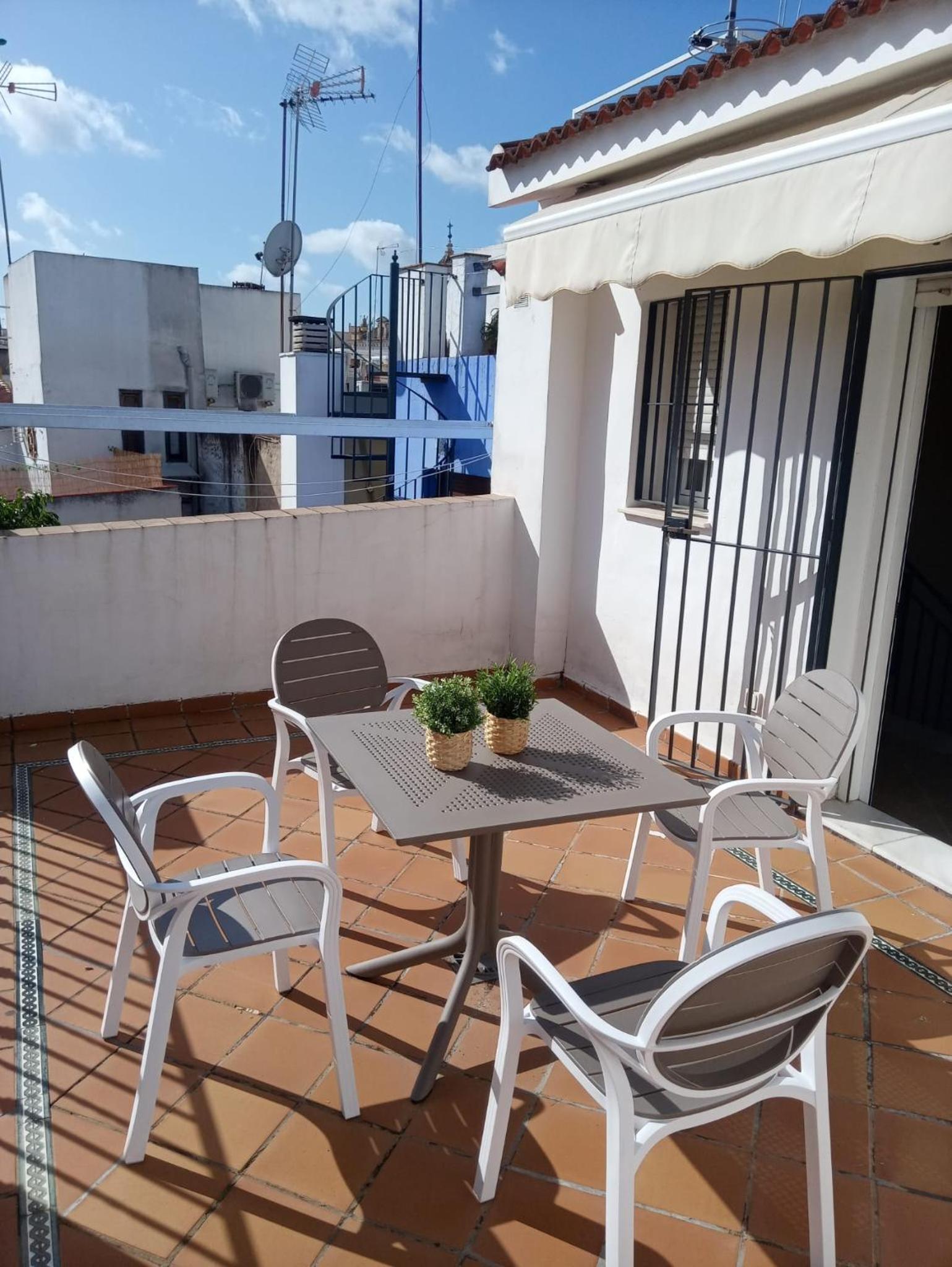 Encantador dúplex con terraza privada en el centro