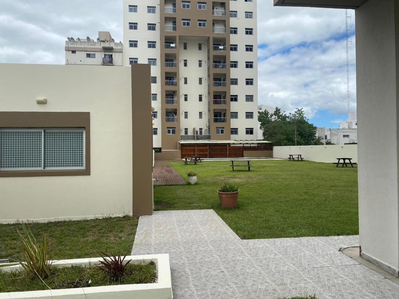 Edificio los corales