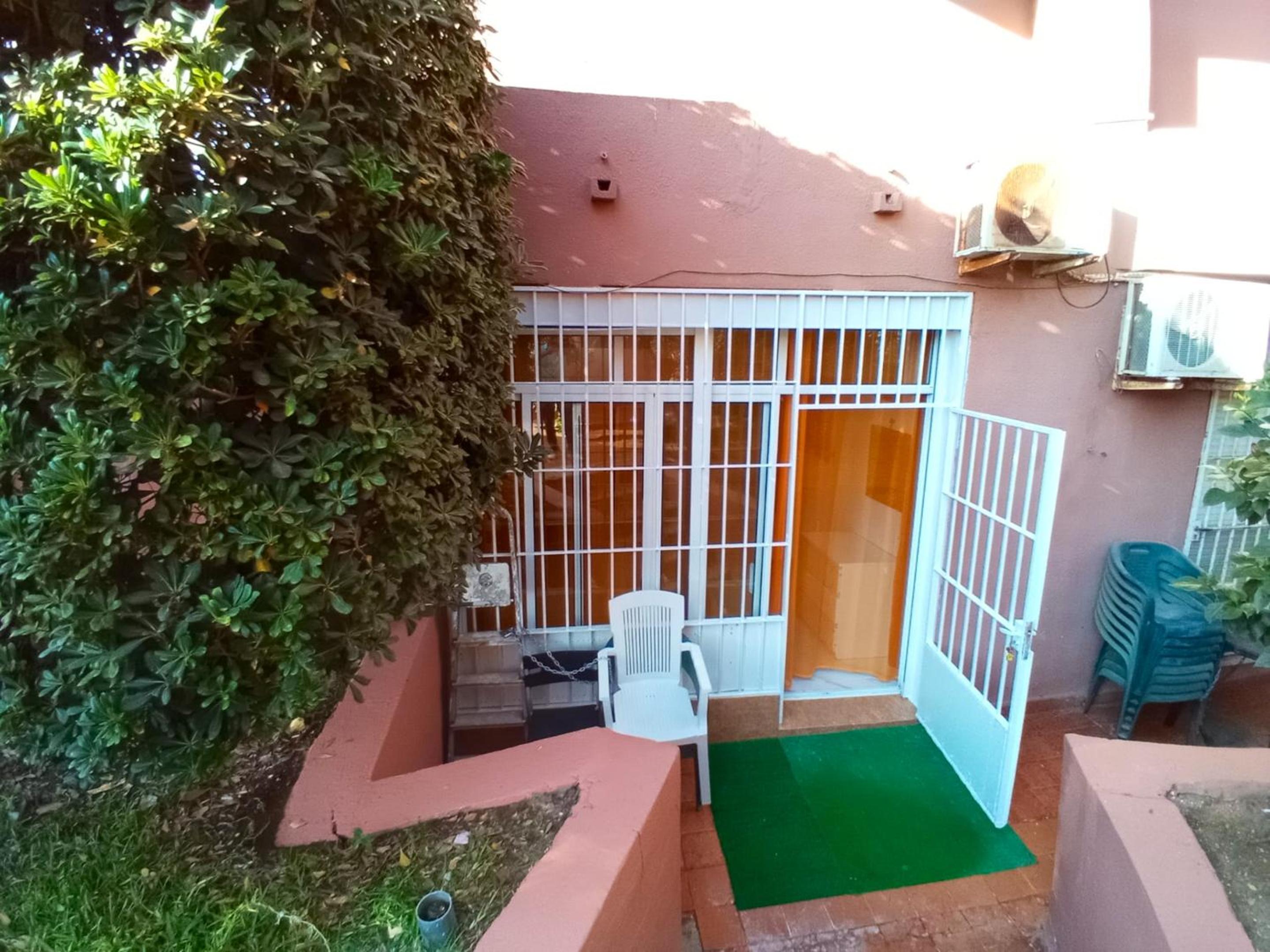 Comfortable Studio in Torremolinos with Shared Pool 40 sqm view 5