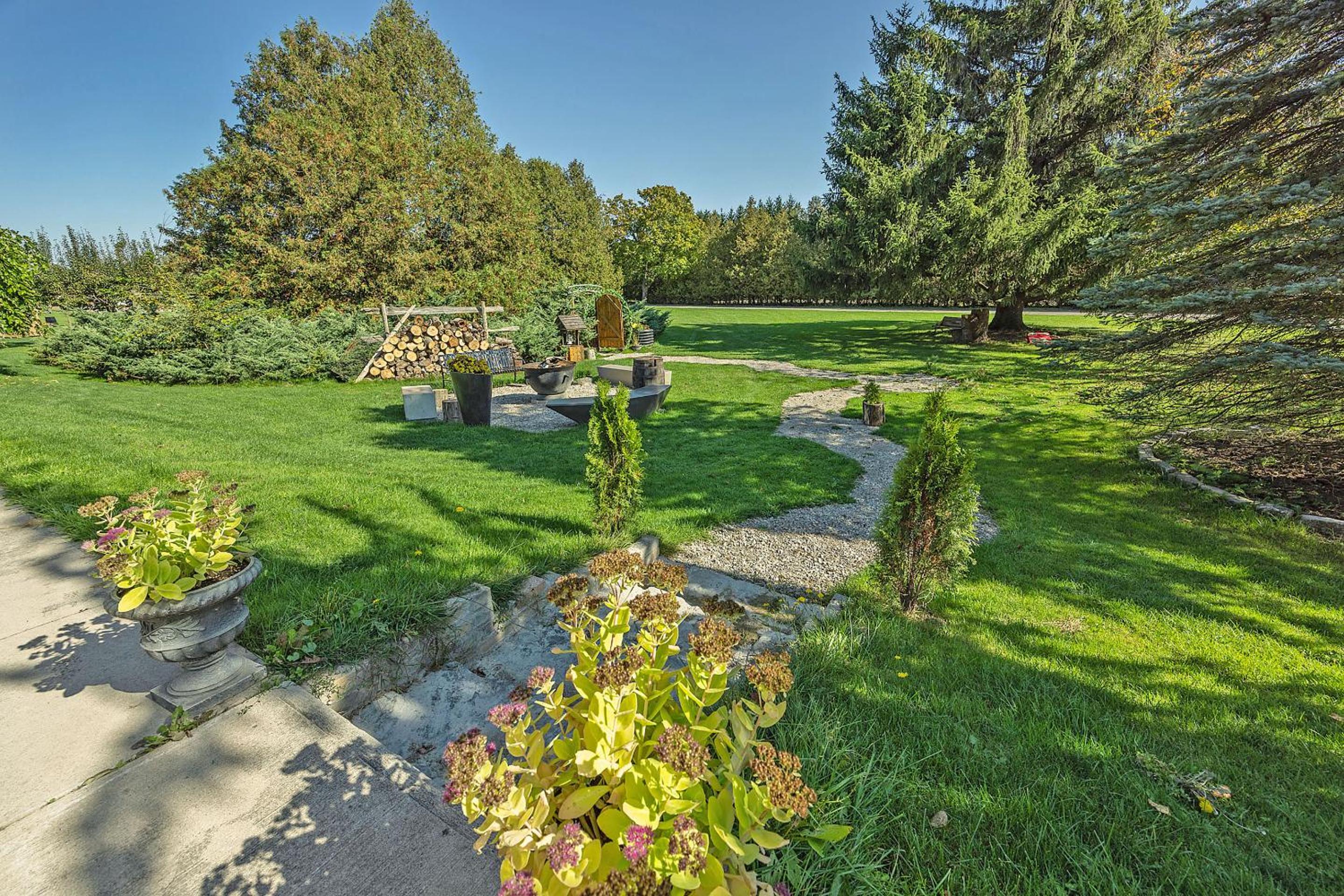 Cottage Farm house with swimming pool