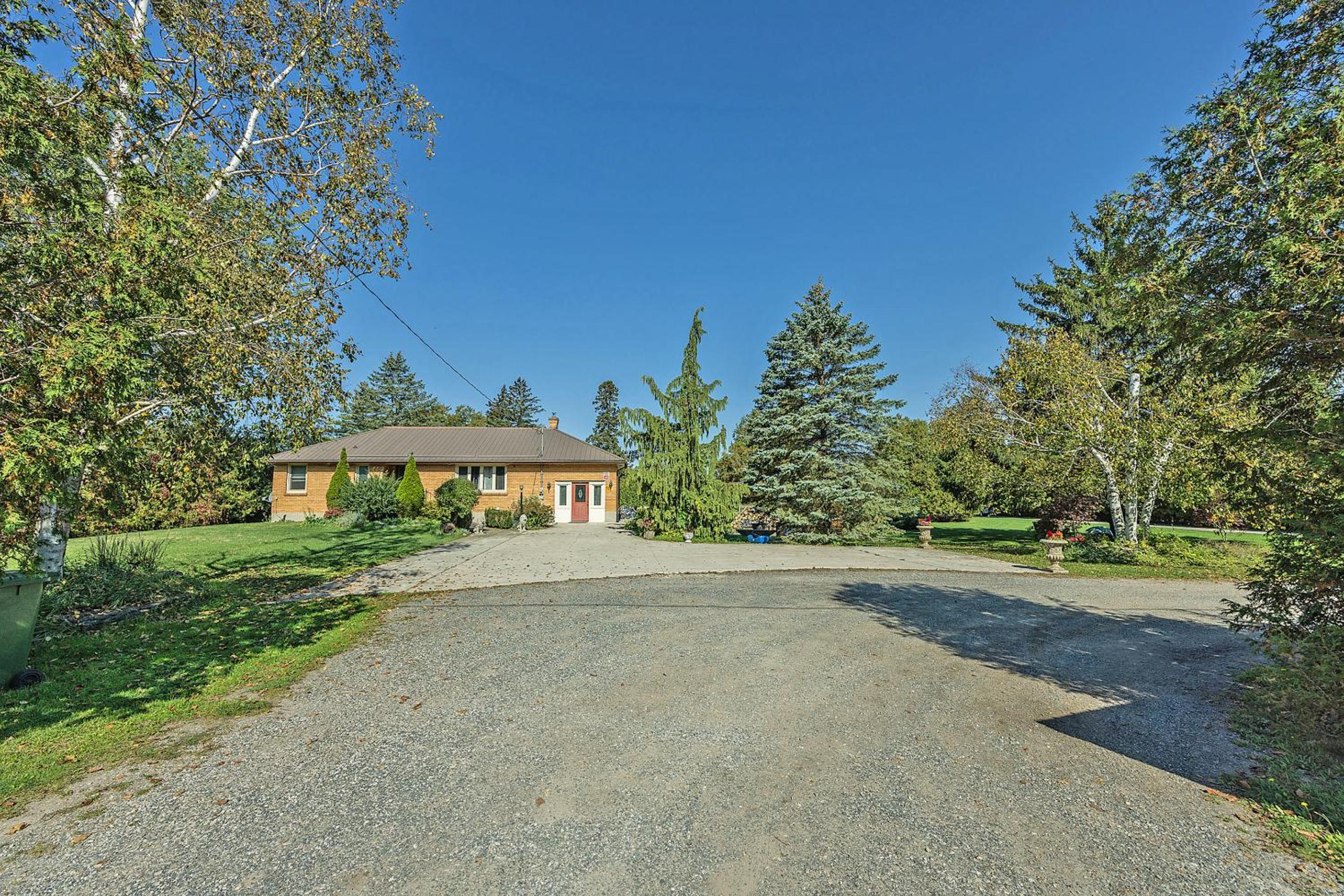 Cottage Farm house with swimming pool