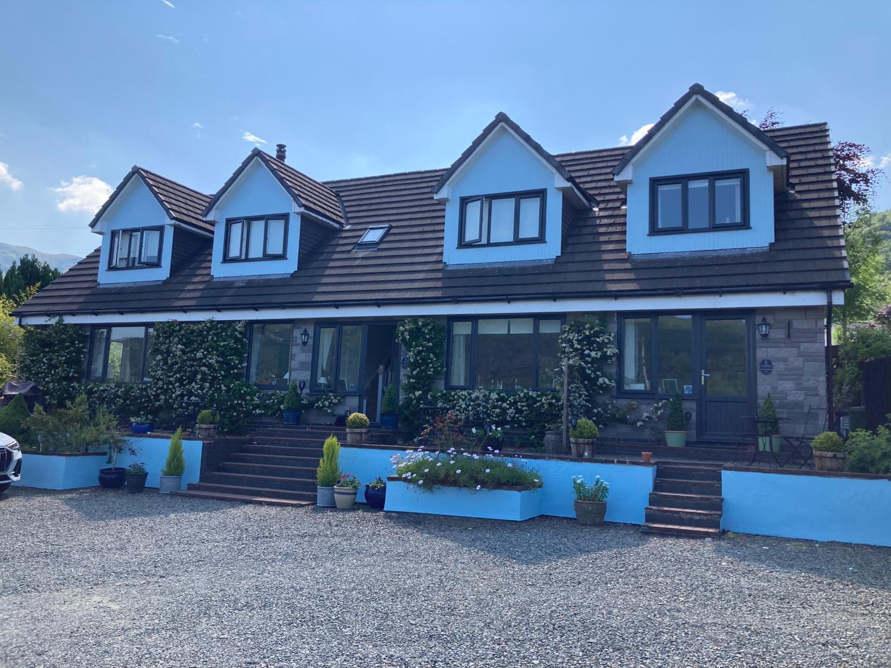Rowan House B&B Rooms & A Self Catering Apartment view 3