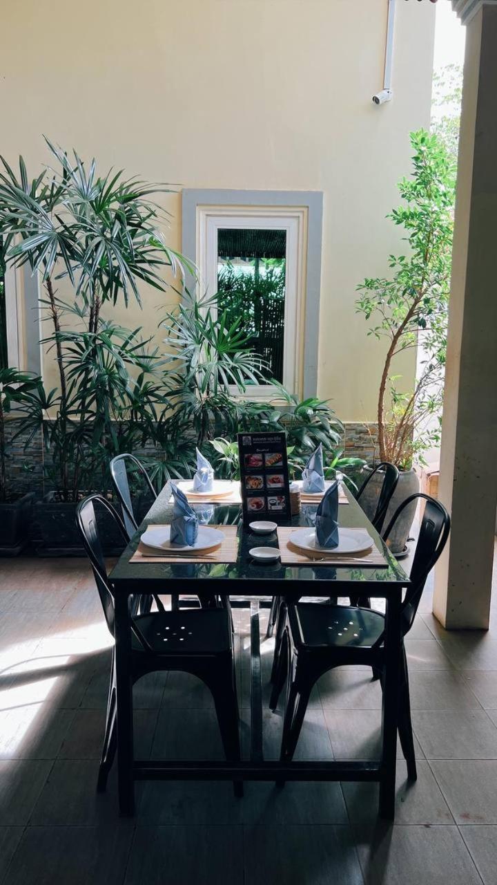 Mohasal Angkor Boutique