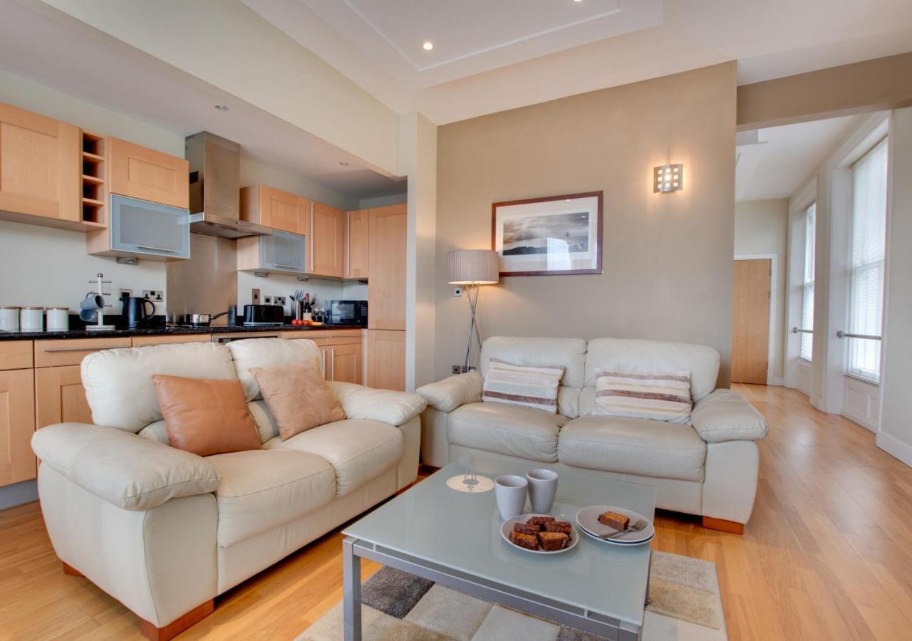 1 Bed in Scarborough oc-s0460 view 2