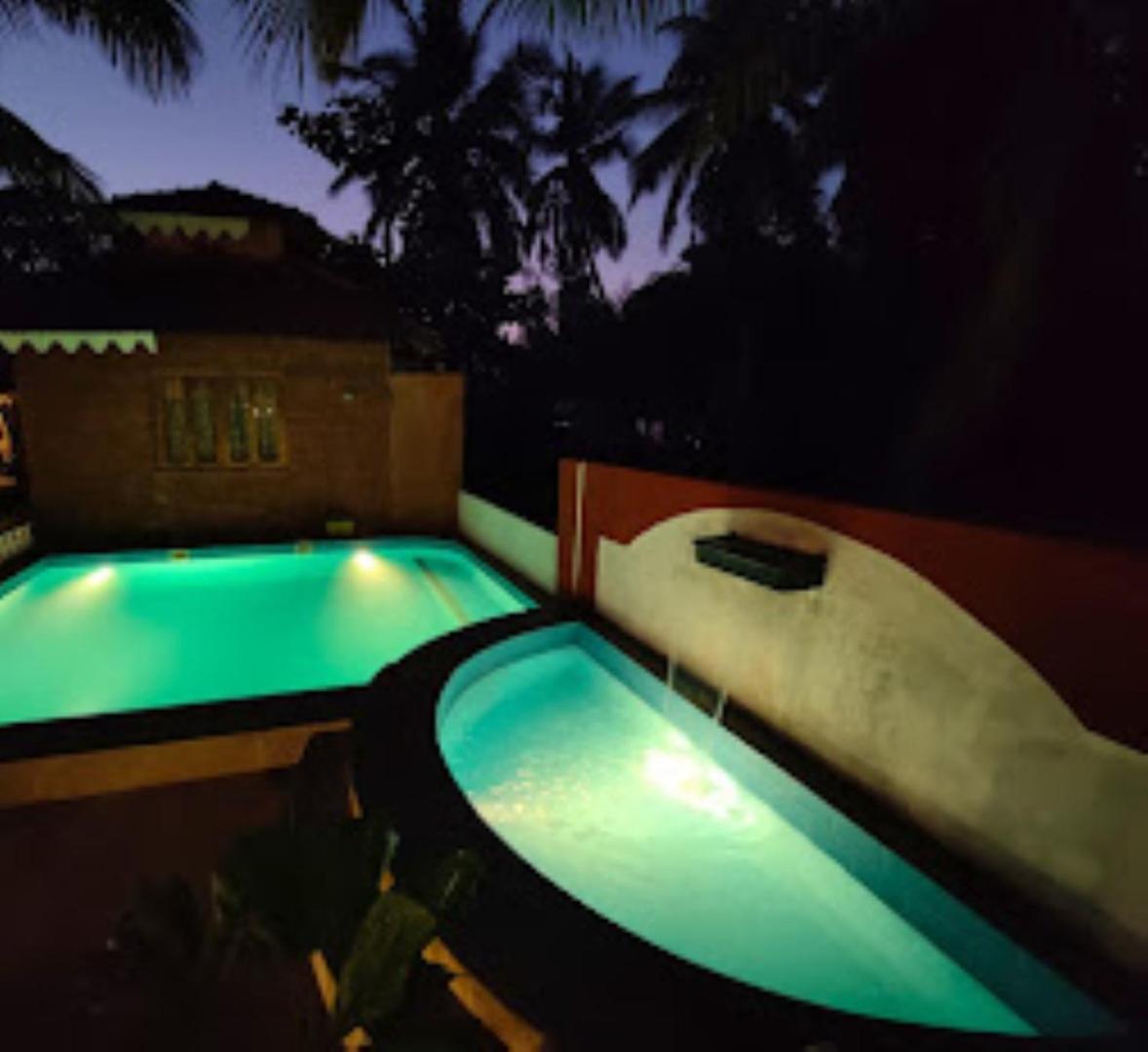 Blue Sea Beach Resort Malvan view 4