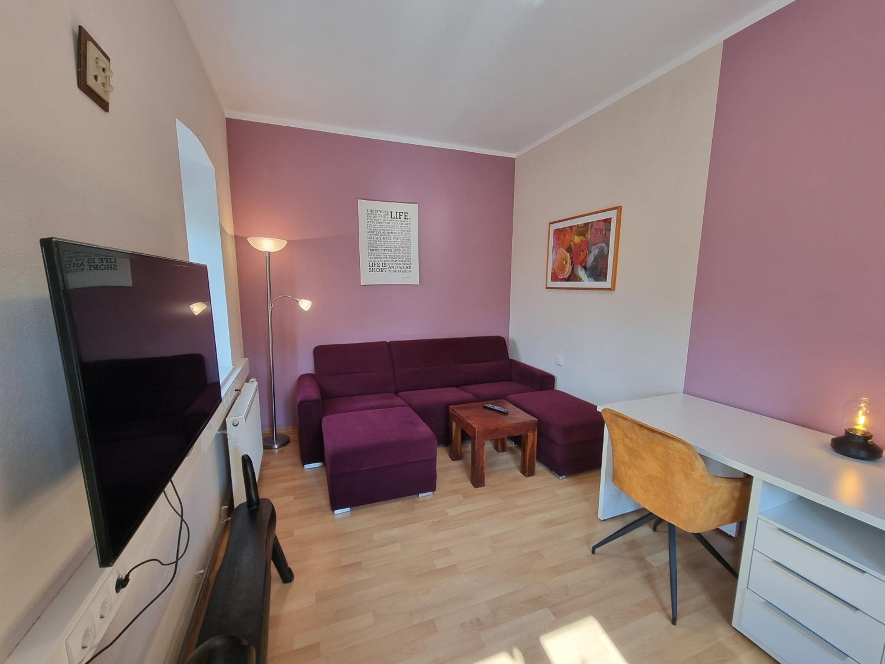 Ferienwohnung am Trausdorfberg - Rosenblick