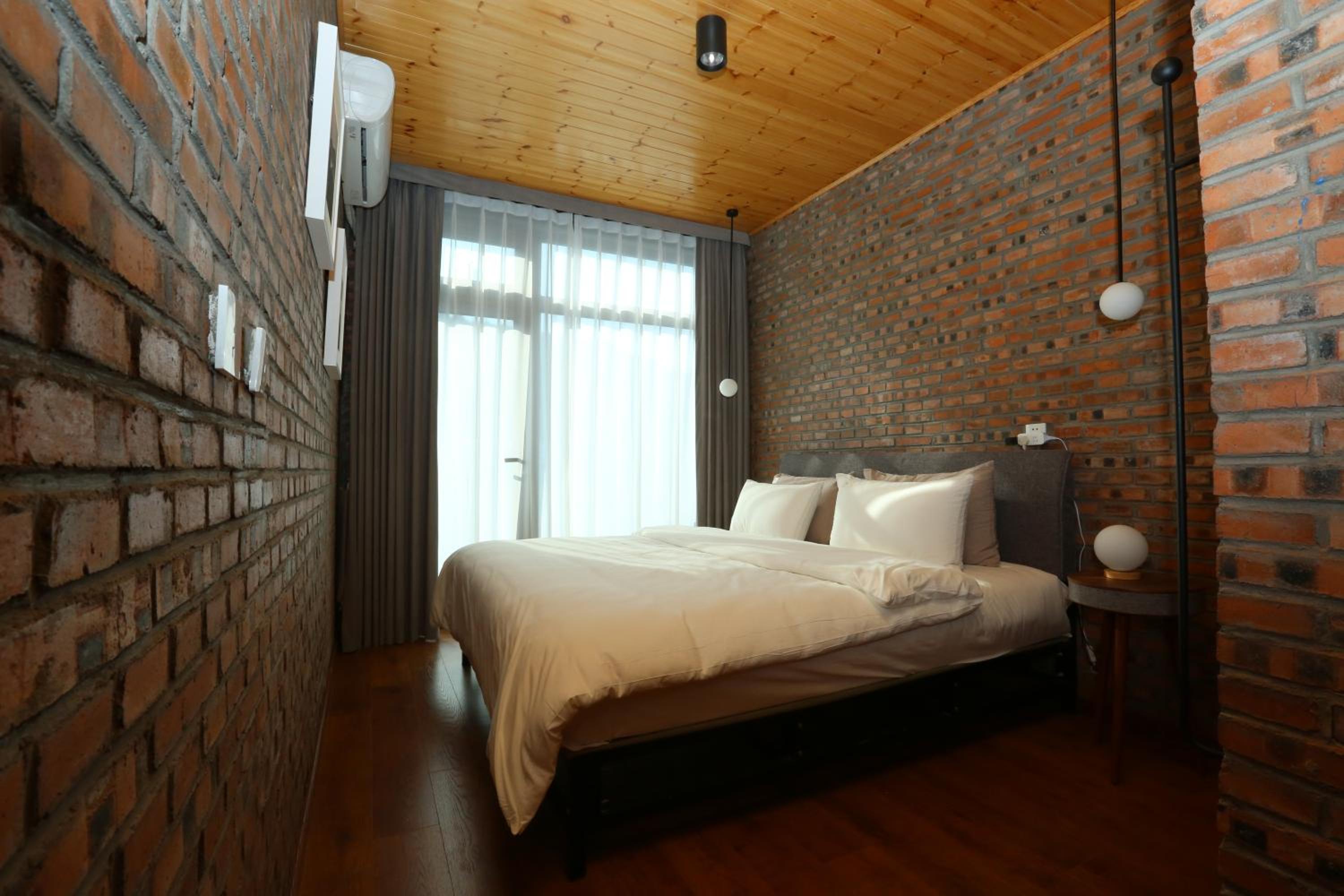 Beijing MutianyuGreat Wall Let'sgo Hotel&Bar