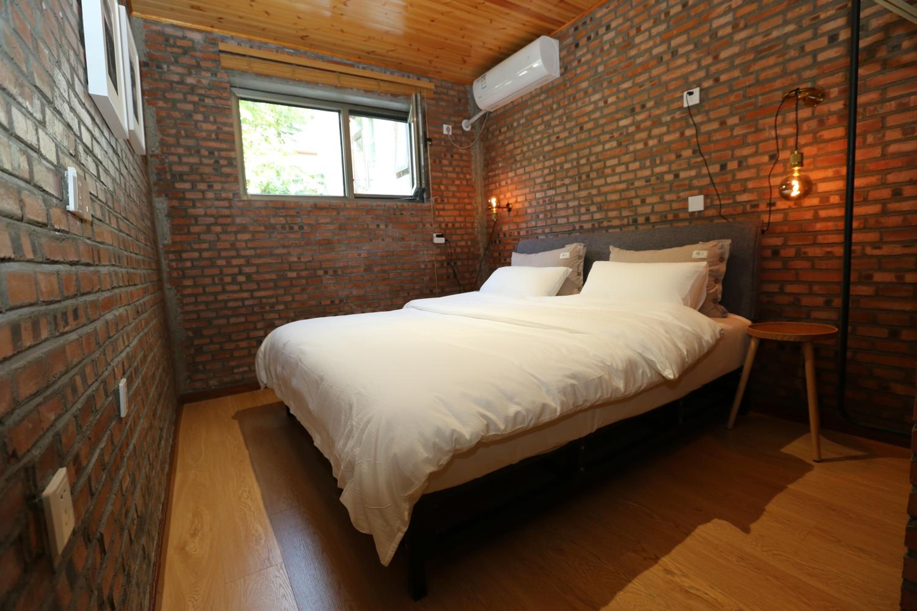 Beijing MutianyuGreat Wall Let'sgo Hotel&Bar