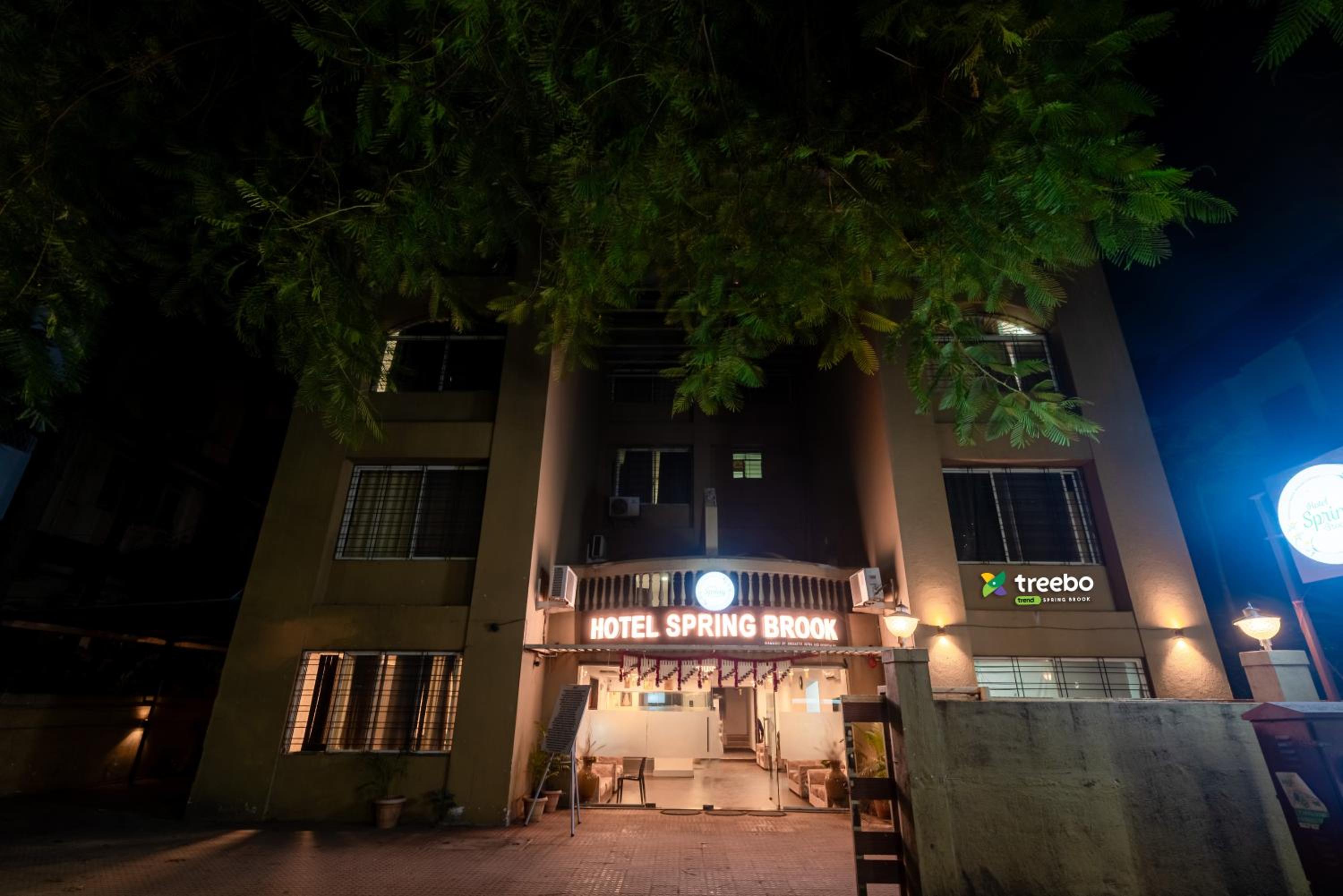 Treebo Spring Brooks, Kalyani Nagar