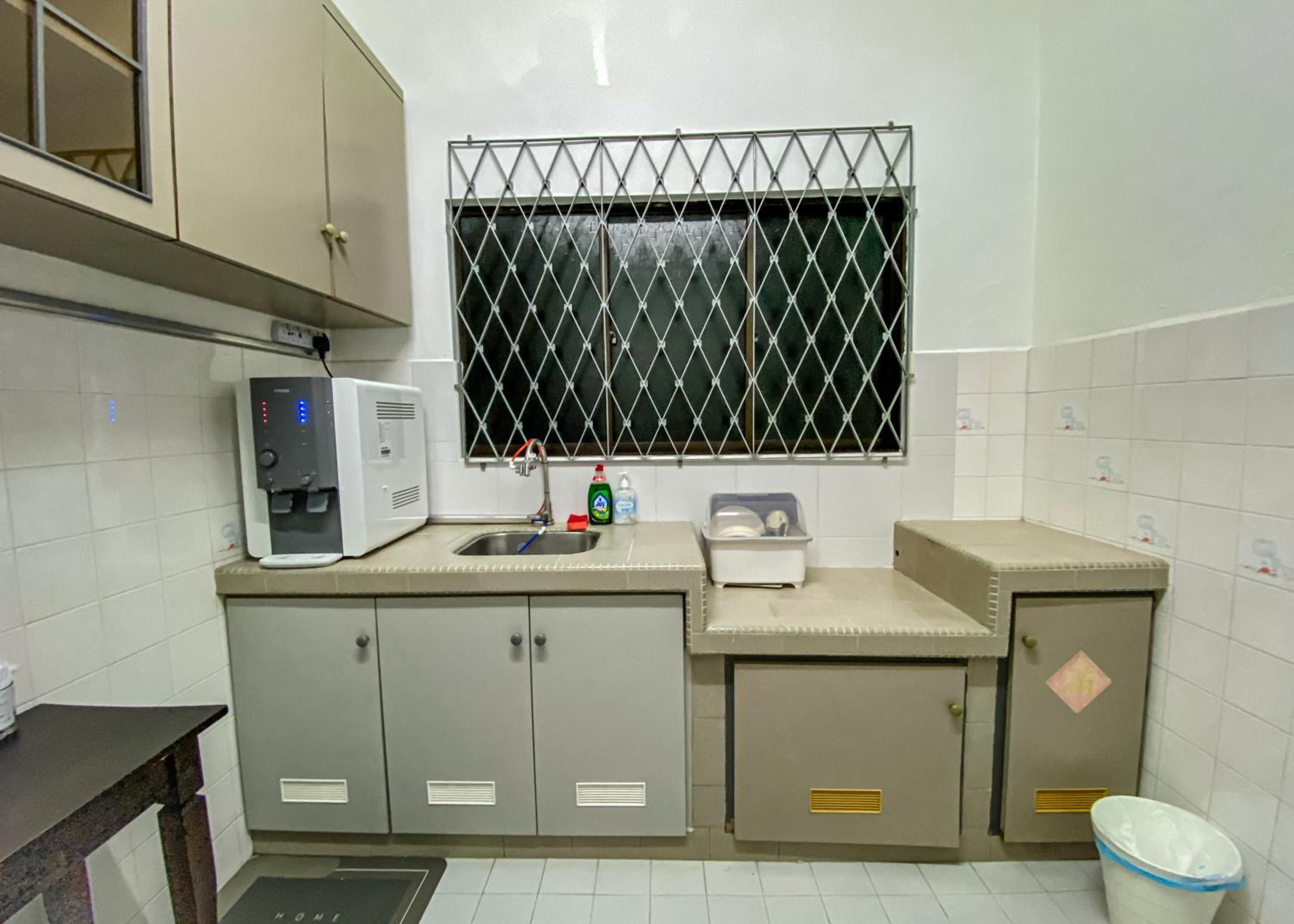 A Little Bit Townhouse Malacca photo 5