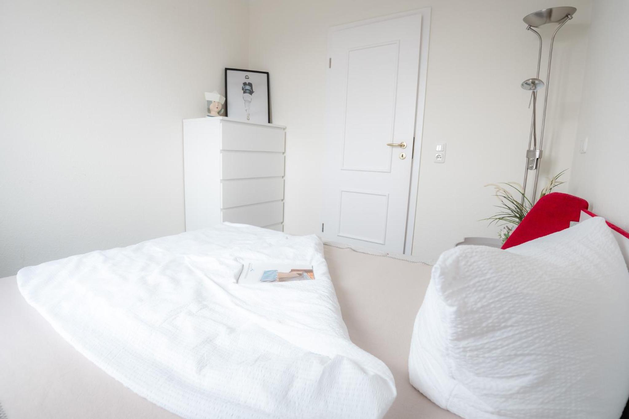 Villa Düne mit großer Sonnenterrasse, Kamin, Wlan und Tiefgarage für 2-4 Personen