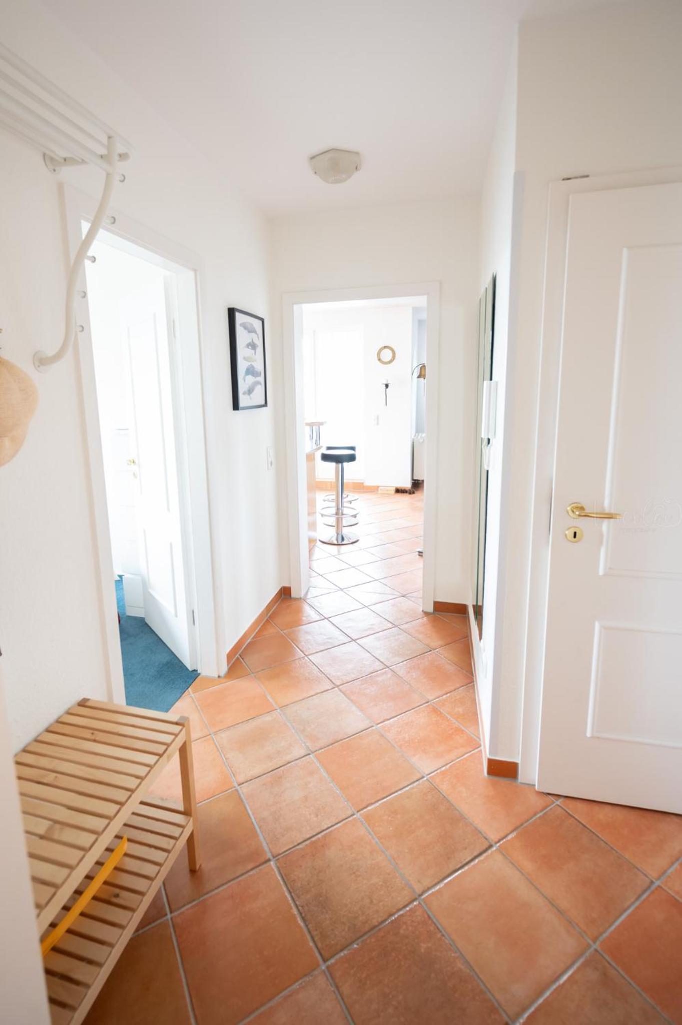 Villa Düne mit großer Sonnenterrasse, Kamin, Wlan und Tiefgarage für 2-4 Personen