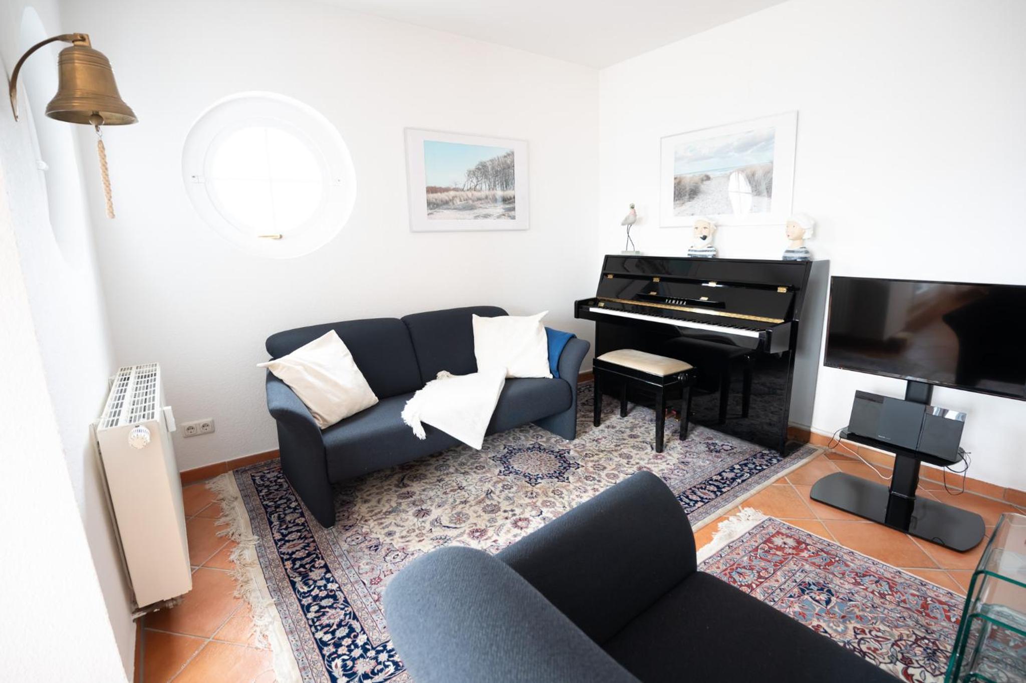 Villa Düne mit großer Sonnenterrasse, Kamin, Wlan und Tiefgarage für 2-4 Personen