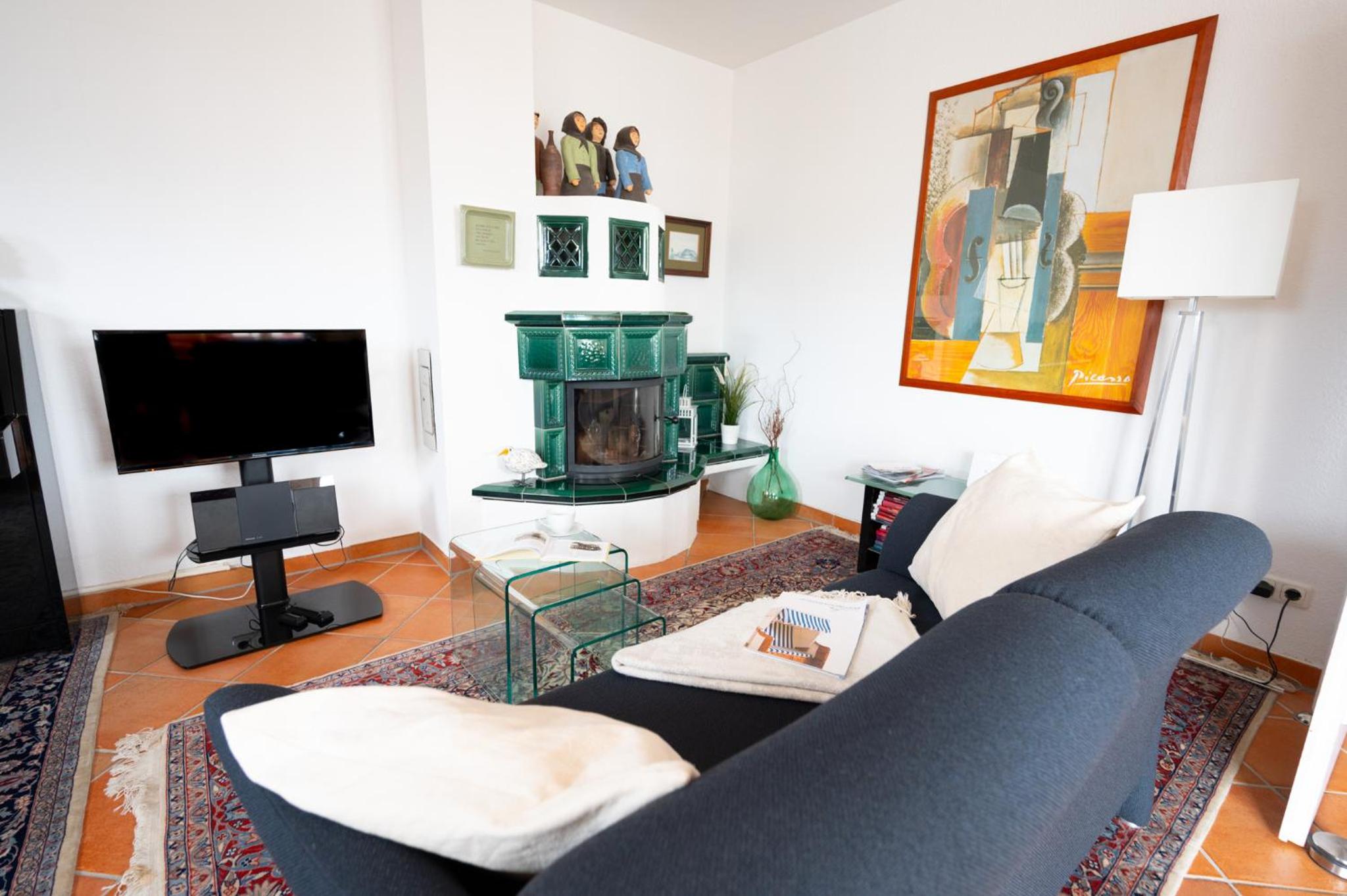 Villa Düne mit großer Sonnenterrasse, Kamin, Wlan und Tiefgarage für 2-4 Personen