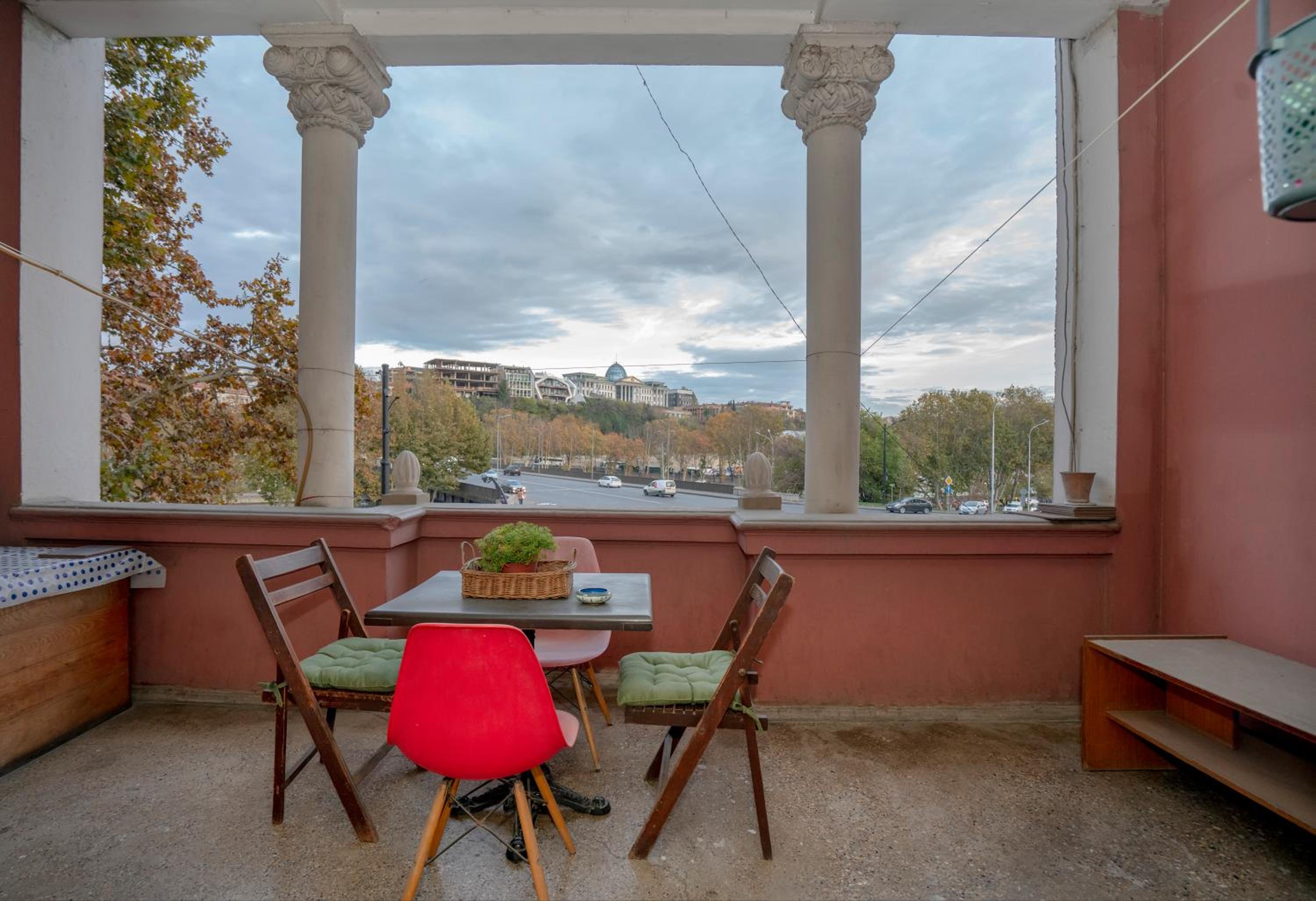 Apartment Baratashvili street