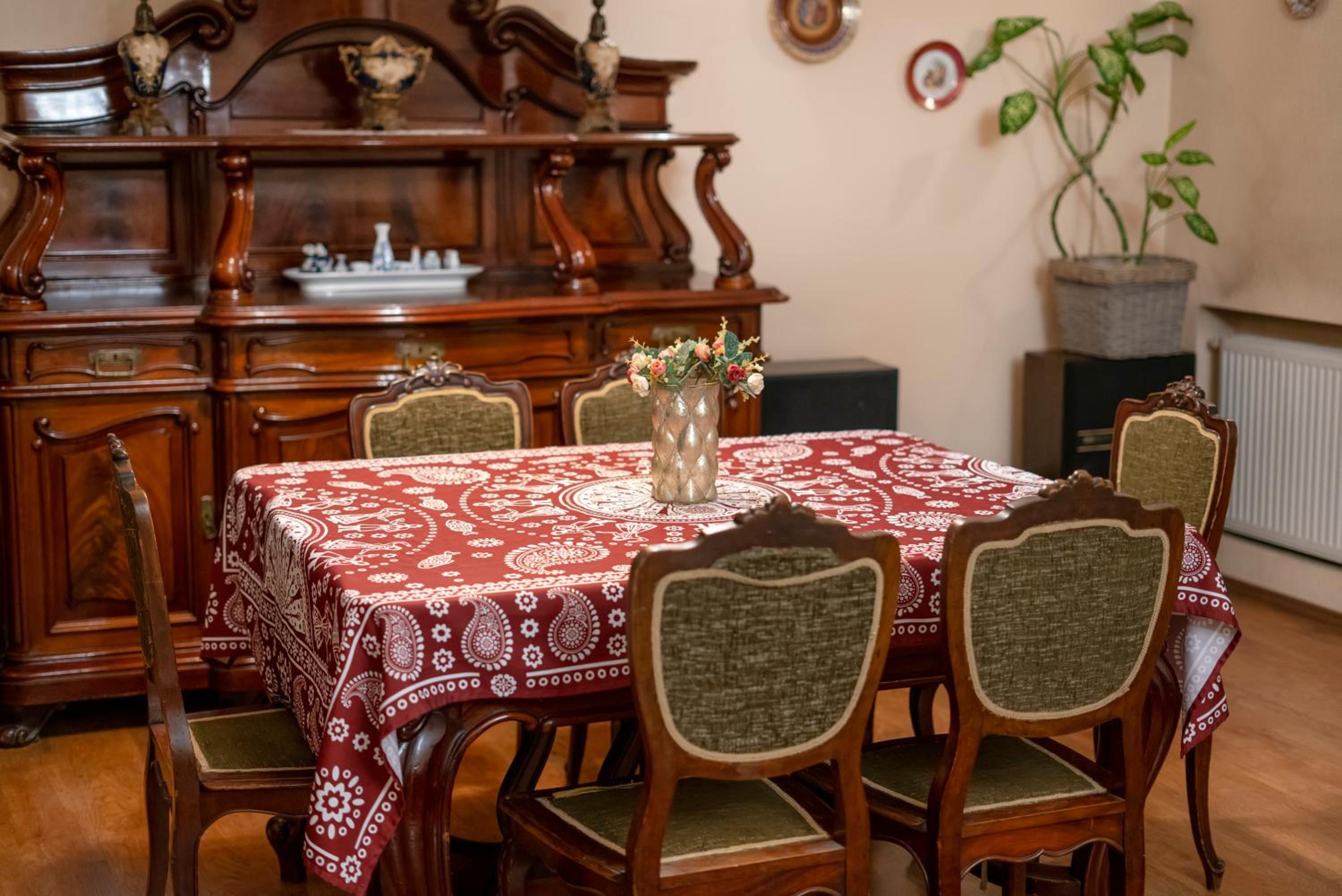 Apartment Baratashvili street