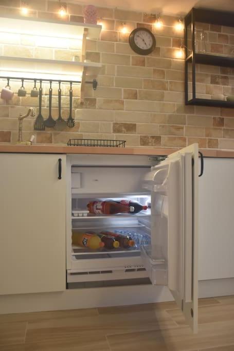 SoStare BnB Molfetta en Molfetta — kitchen