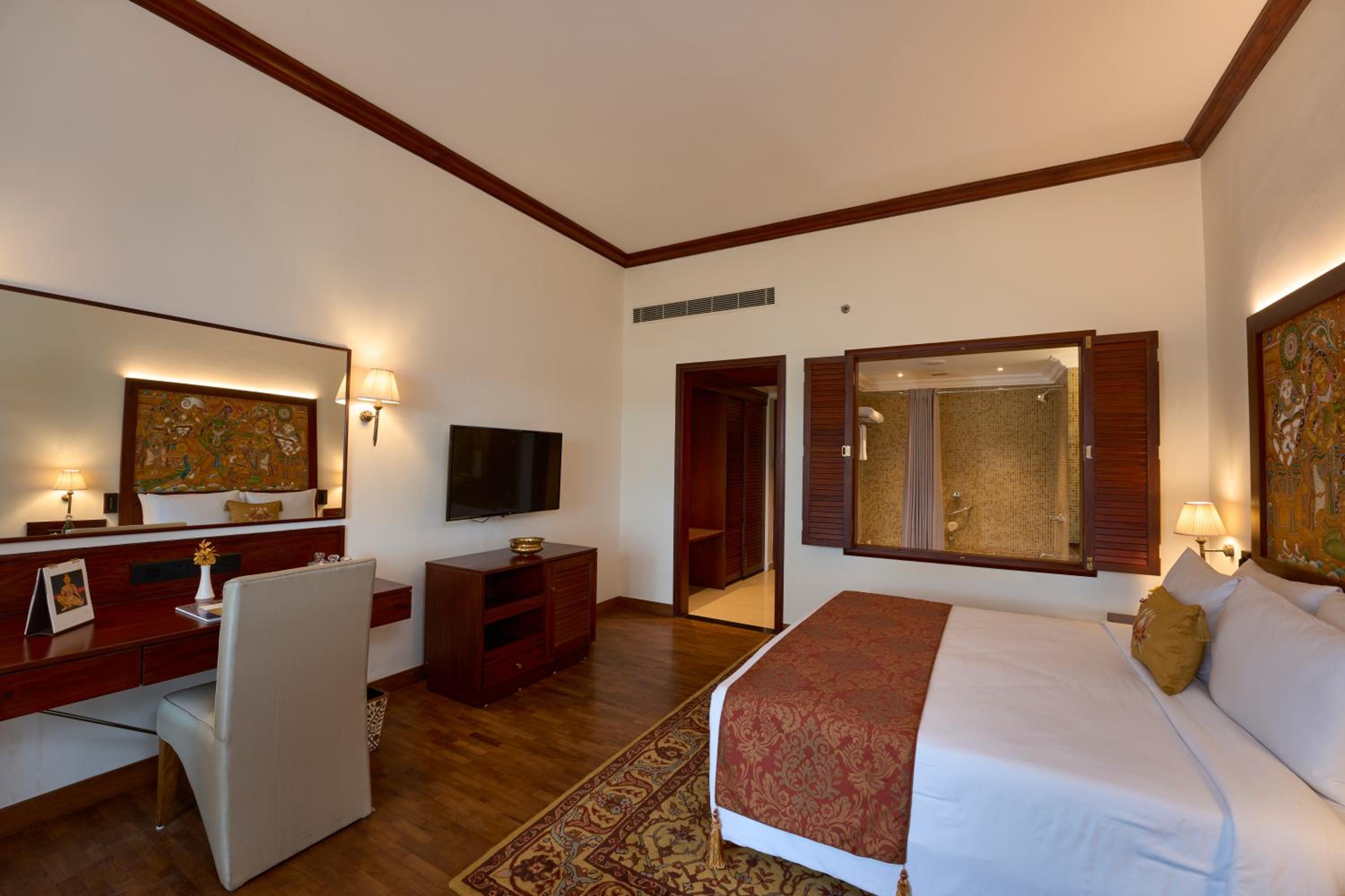 The Leela Ashtamudi, A Raviz Hotel, Kollam