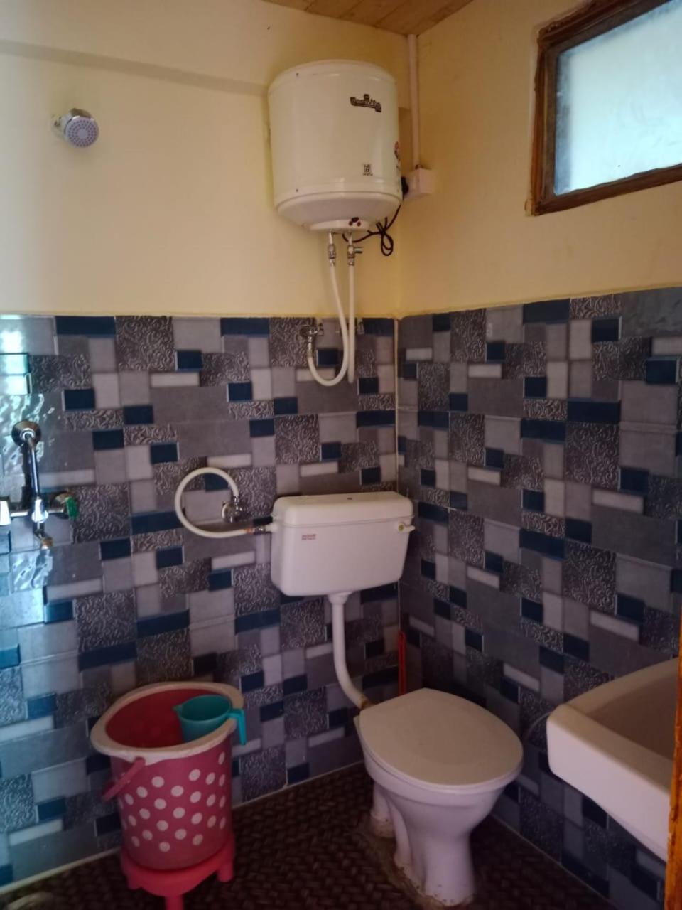 Photo 16