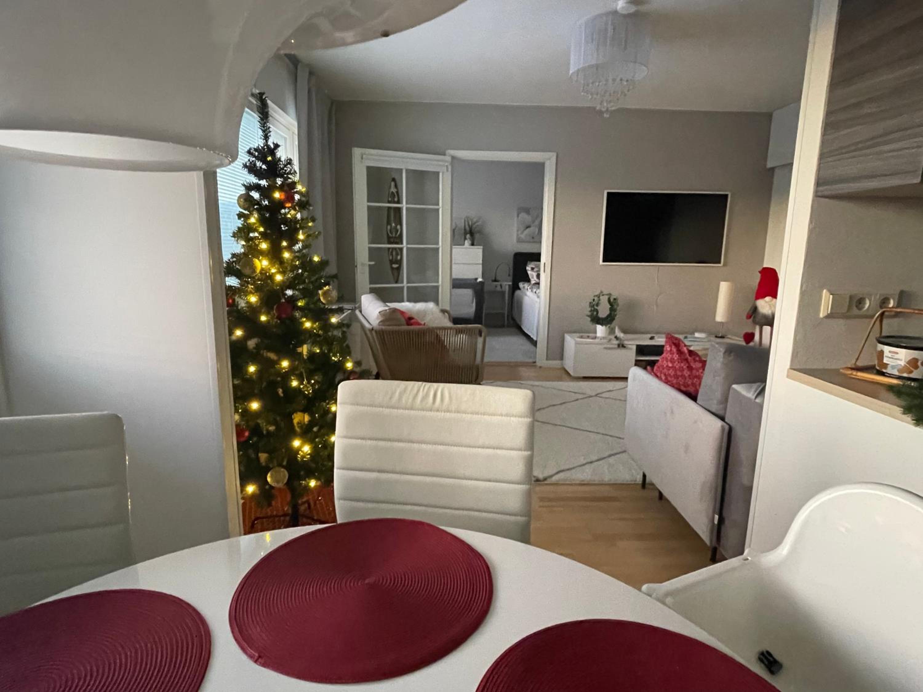 Peaceful City Centre Apartment (2 Bdr) view 4
