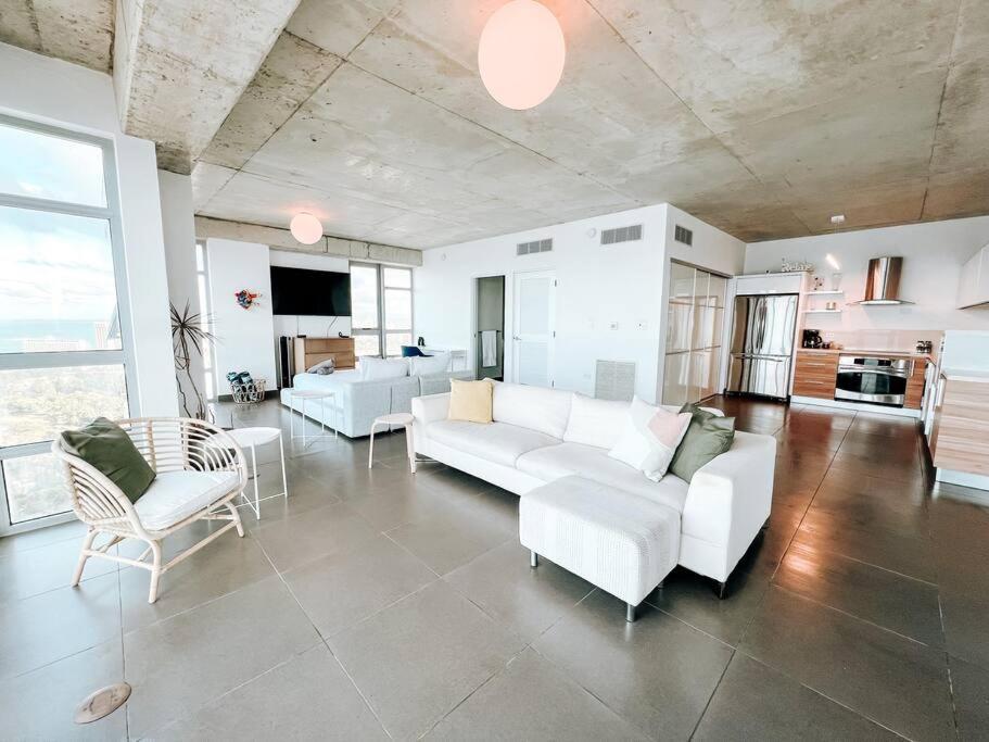 Luxurious SubPh Apt Atlantis W/ Ocean View & PRK view 4