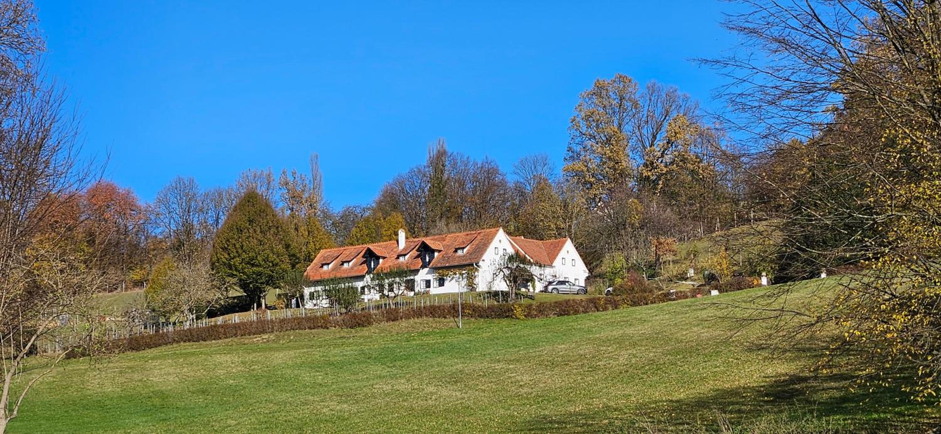 Einzigartiger Vierkanthof