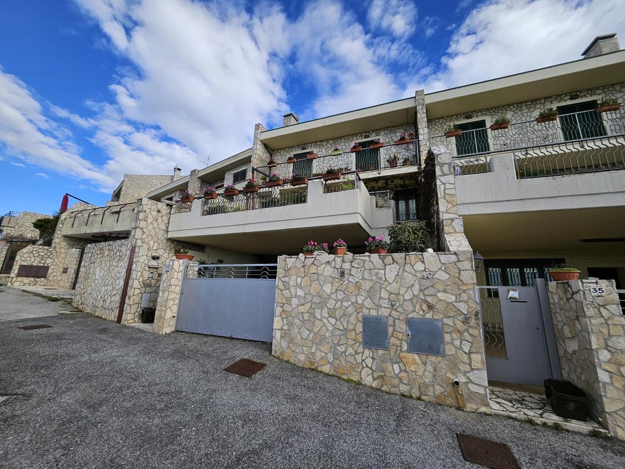 Villa roxana Ana view 2