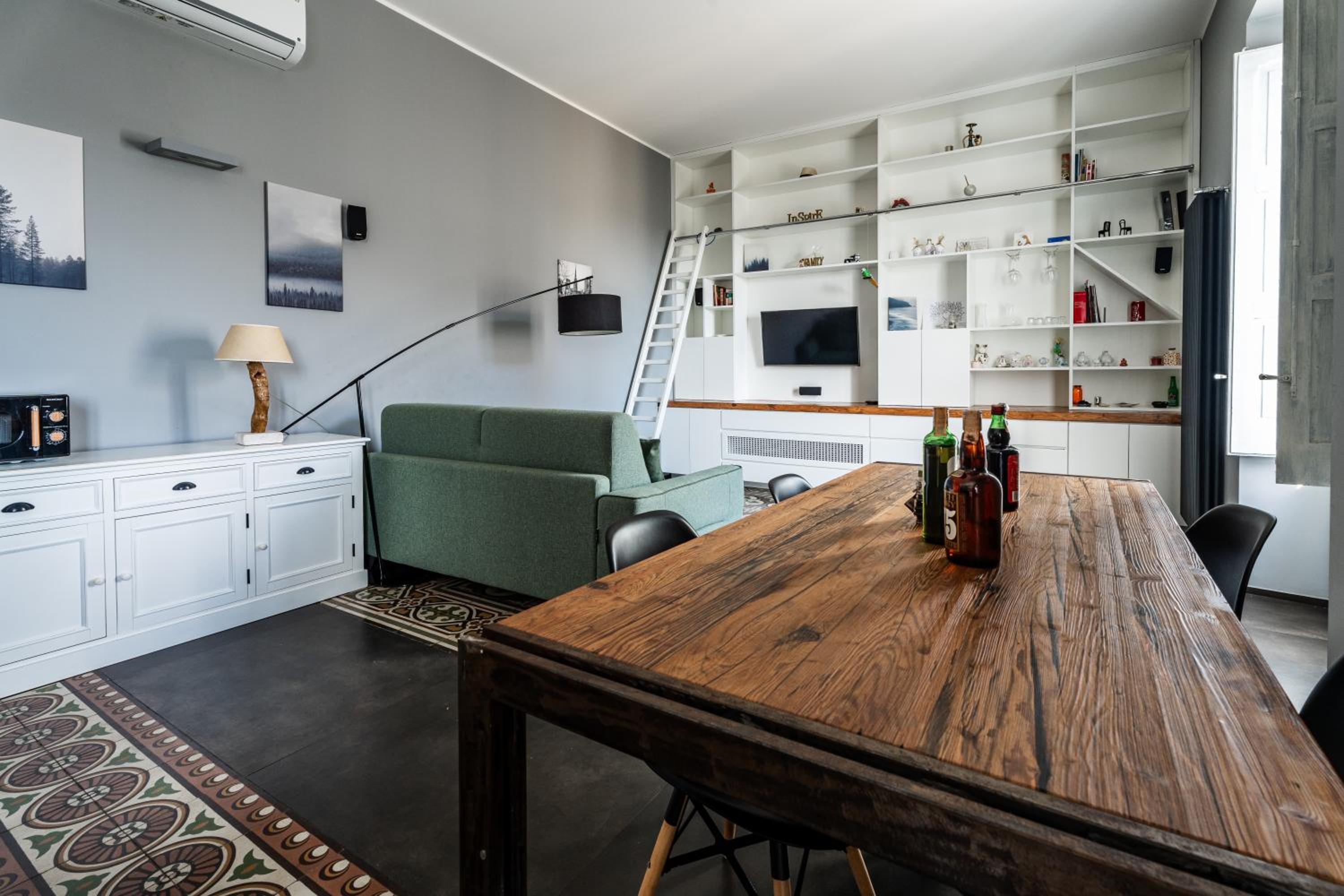 Plaza Apartment photo 3