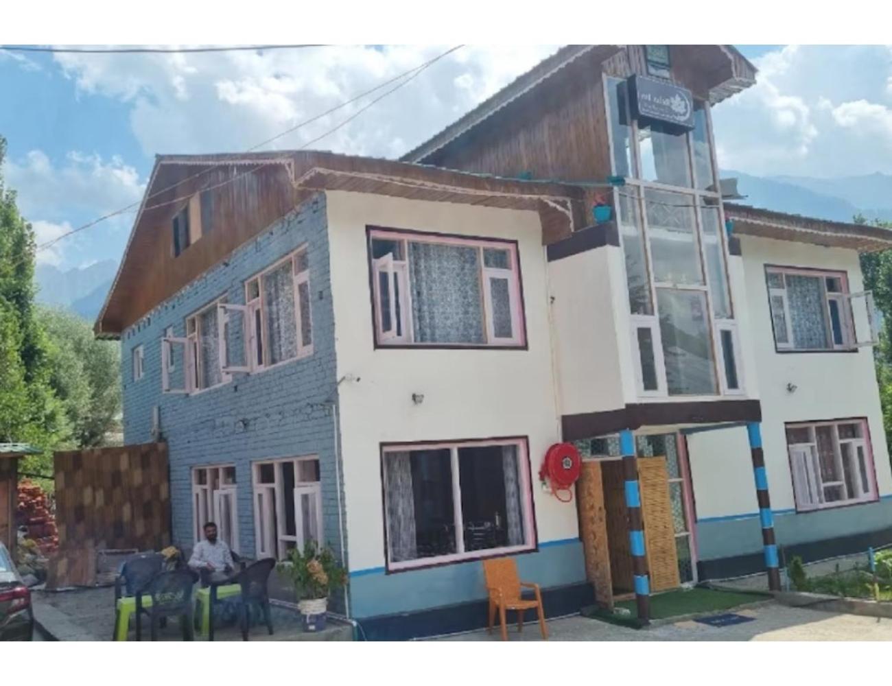 Hotel New Relax Inn, Pahalgam view 3