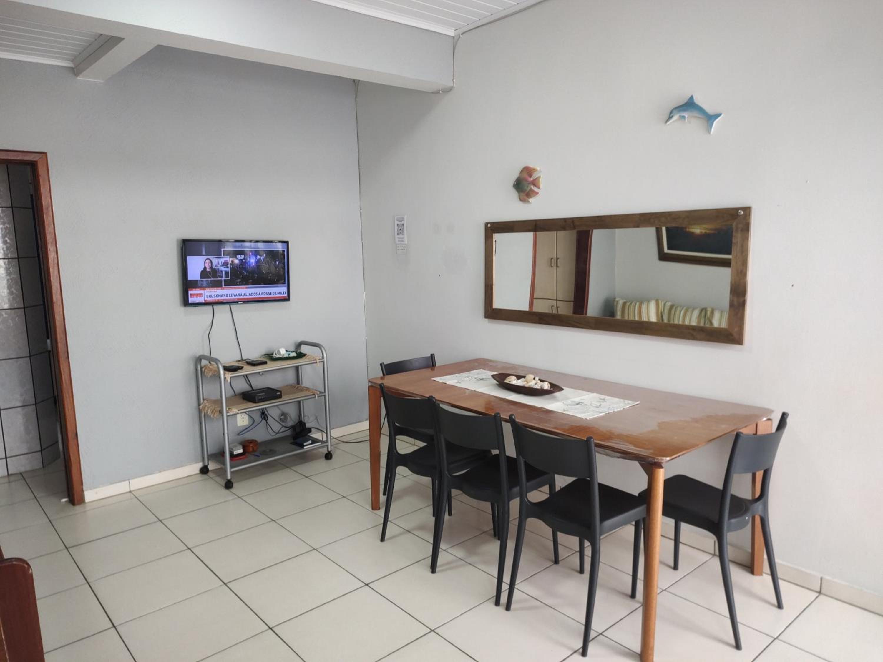 Sobrado no Residencial Mediterrâneo