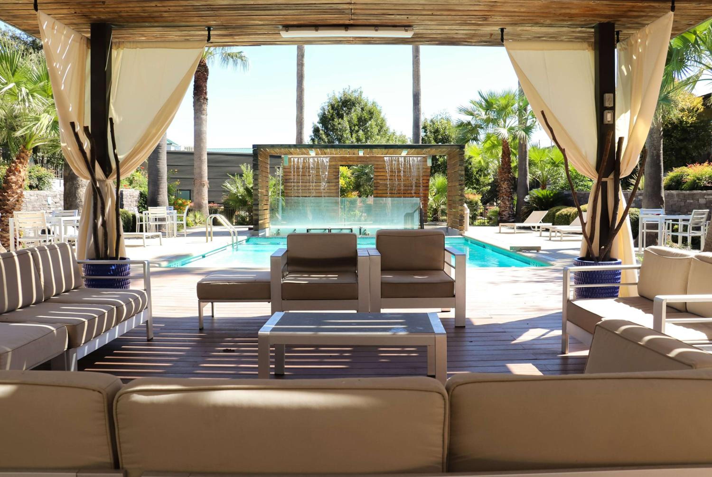 Del Rio Vacations - Ramada by Wyndham Del Rio - Property Image 5