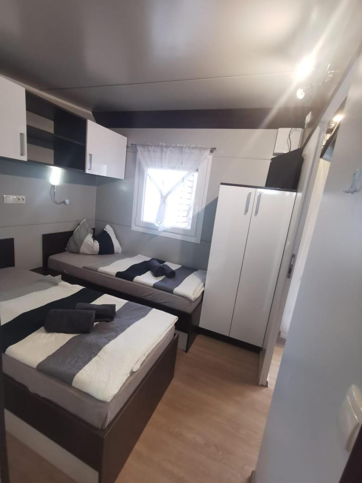 Mobilehome Mali No 2 view 3