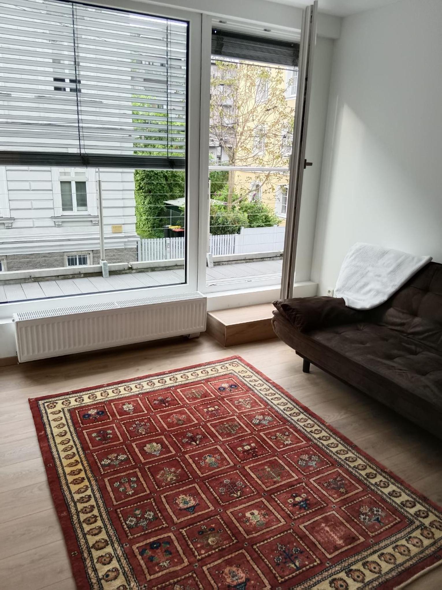 Linz Vacations - LiNZ CITY SUITE - Property Image 6