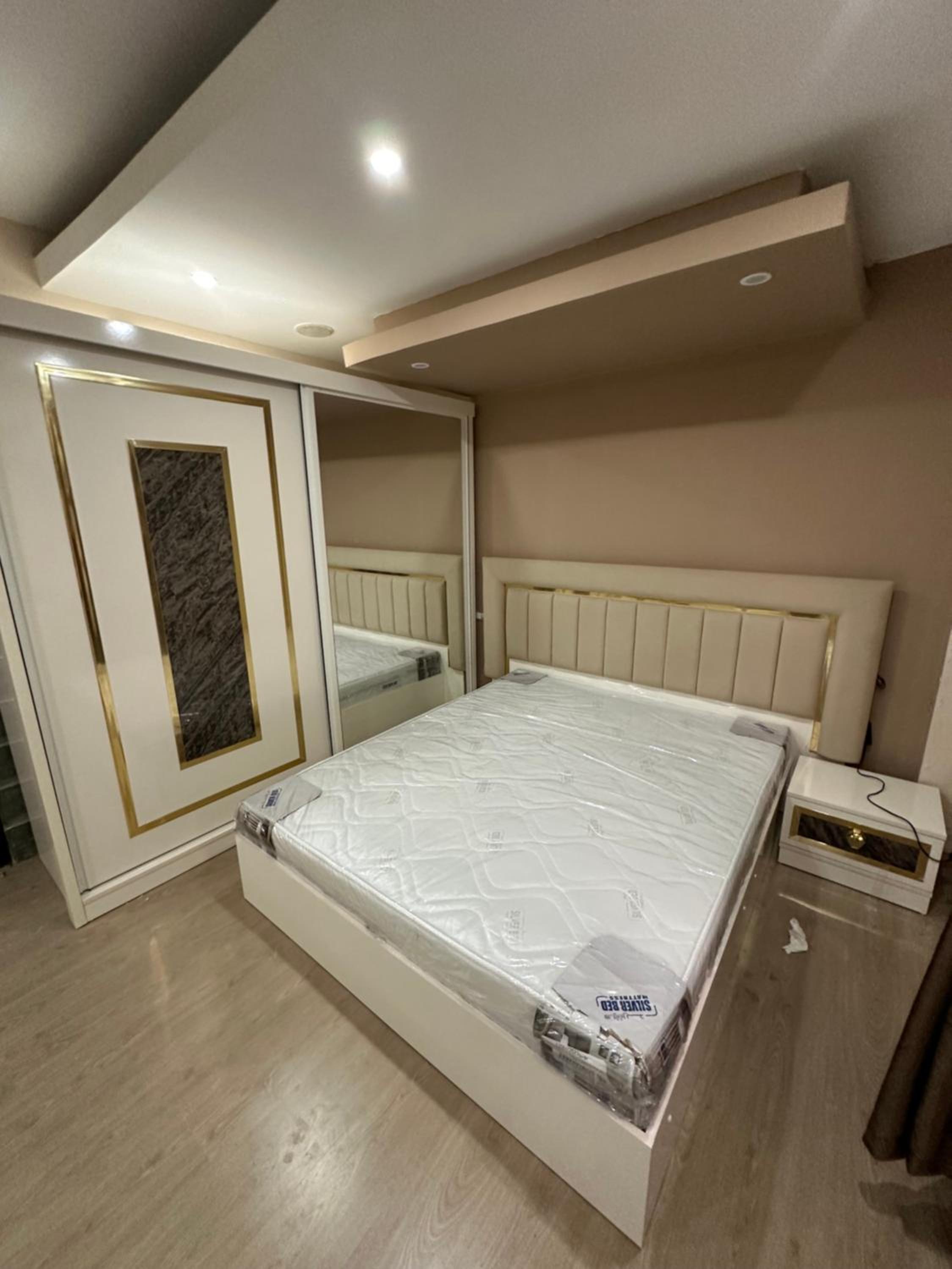 One room apartment with Garden Rehab city