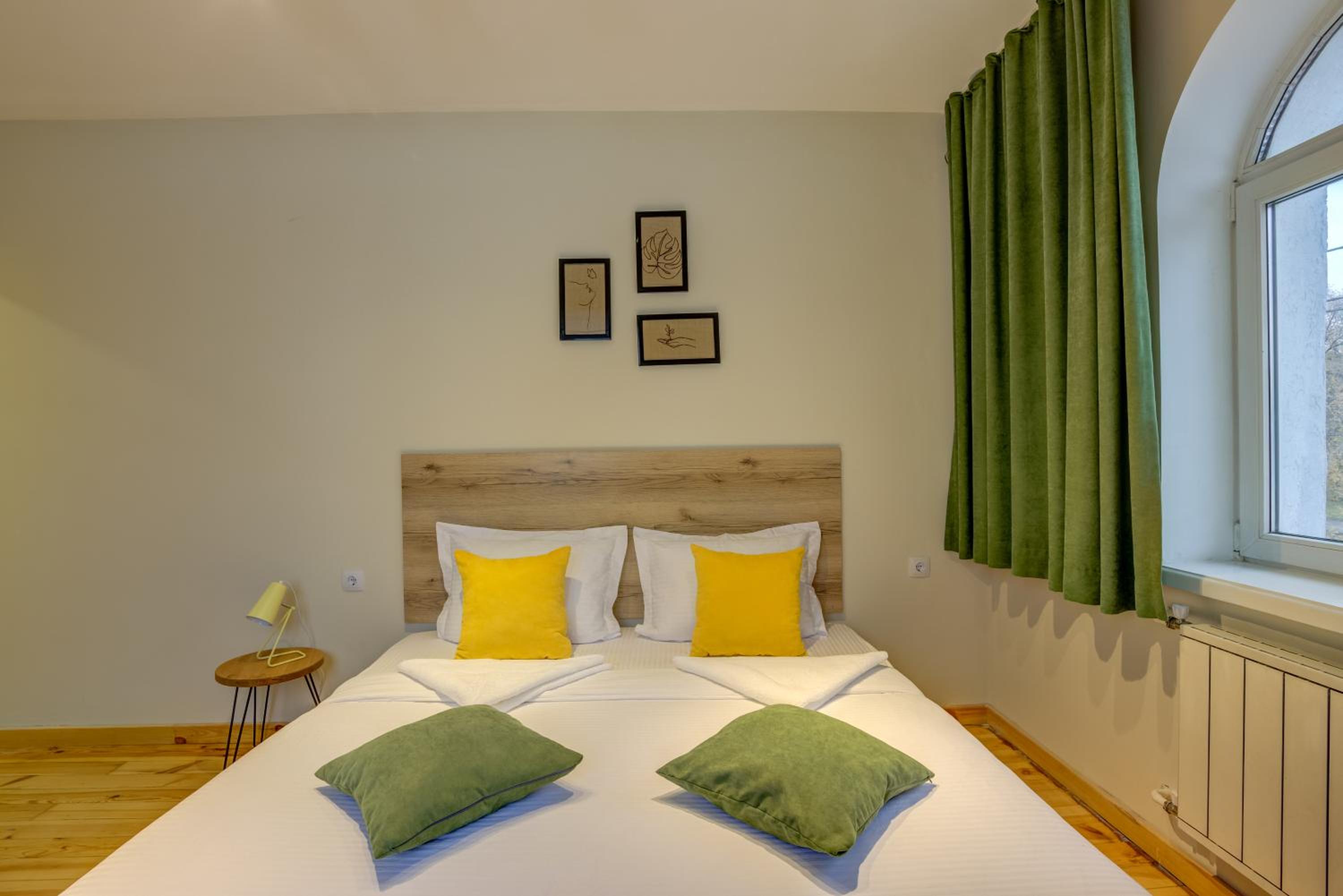 People Guest House