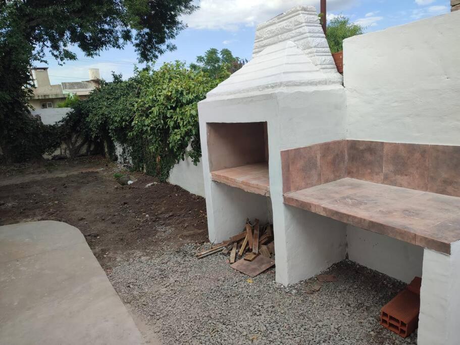 Amplia casa familiar en zona céntrica de Mercedes