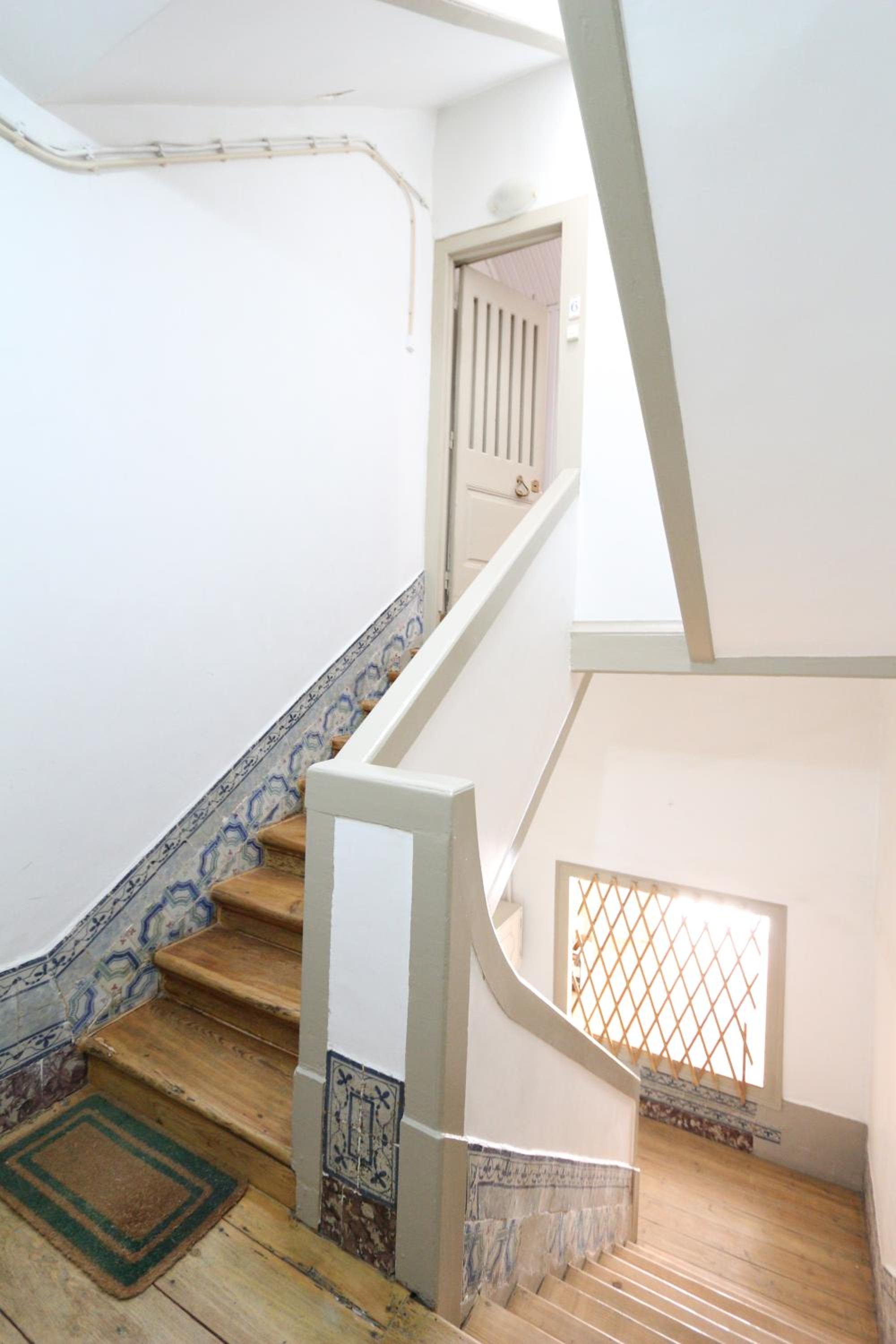 The Downtown Terrace - Fabulous Views, Romantic Penthouse, 6th-floor no lift